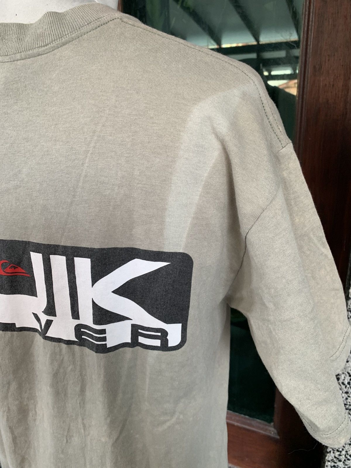 Quiksilver Vintage Quiksilver Surf / Surfing T shirt Size US M / EU 48-50 / 2 - 3 Thumbnail