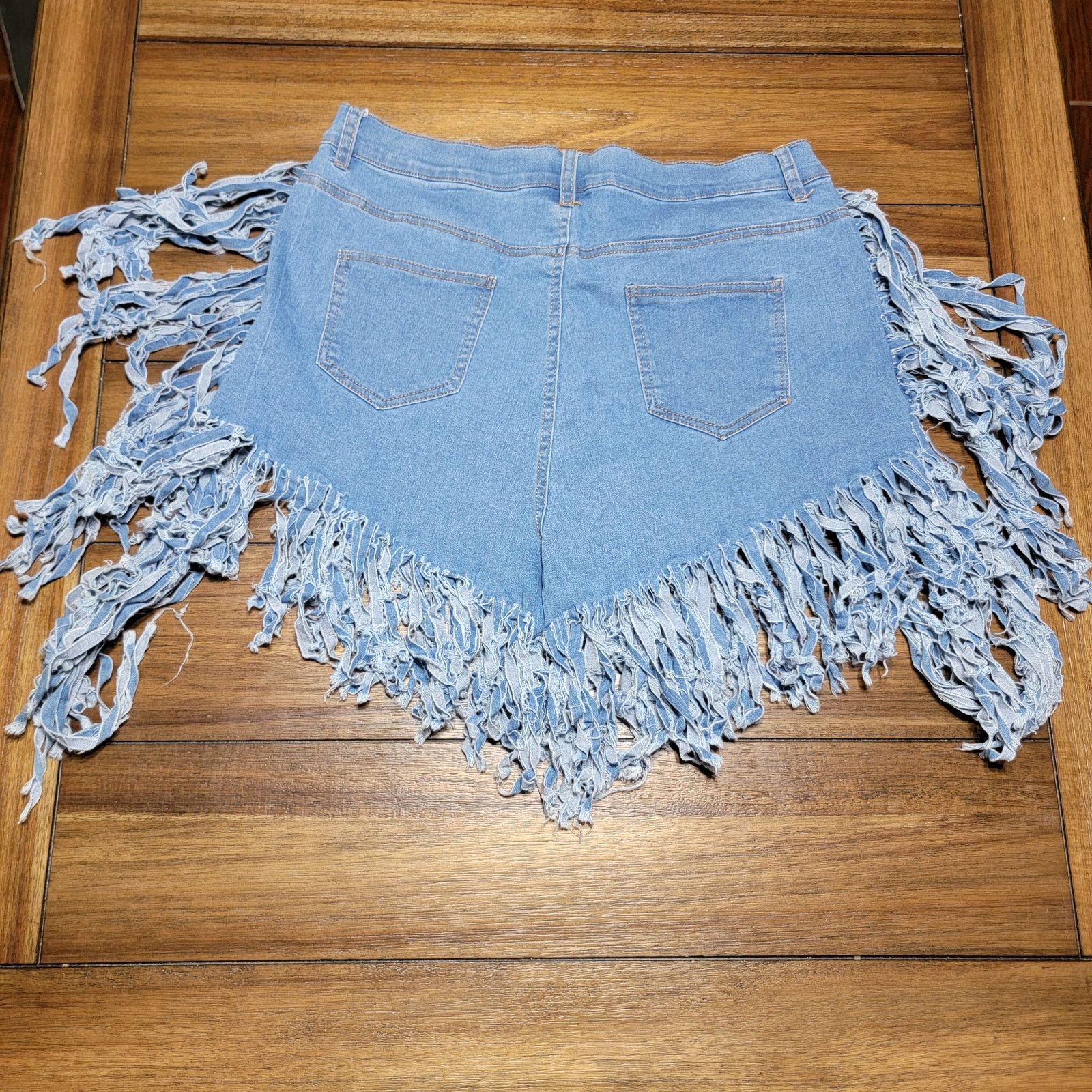 Other Daisy Stretch Denim Shorts w/ Side & Bottom Fringe - 1X NWT Size 32" / US 10 / IT 46 - 4 Thumbnail