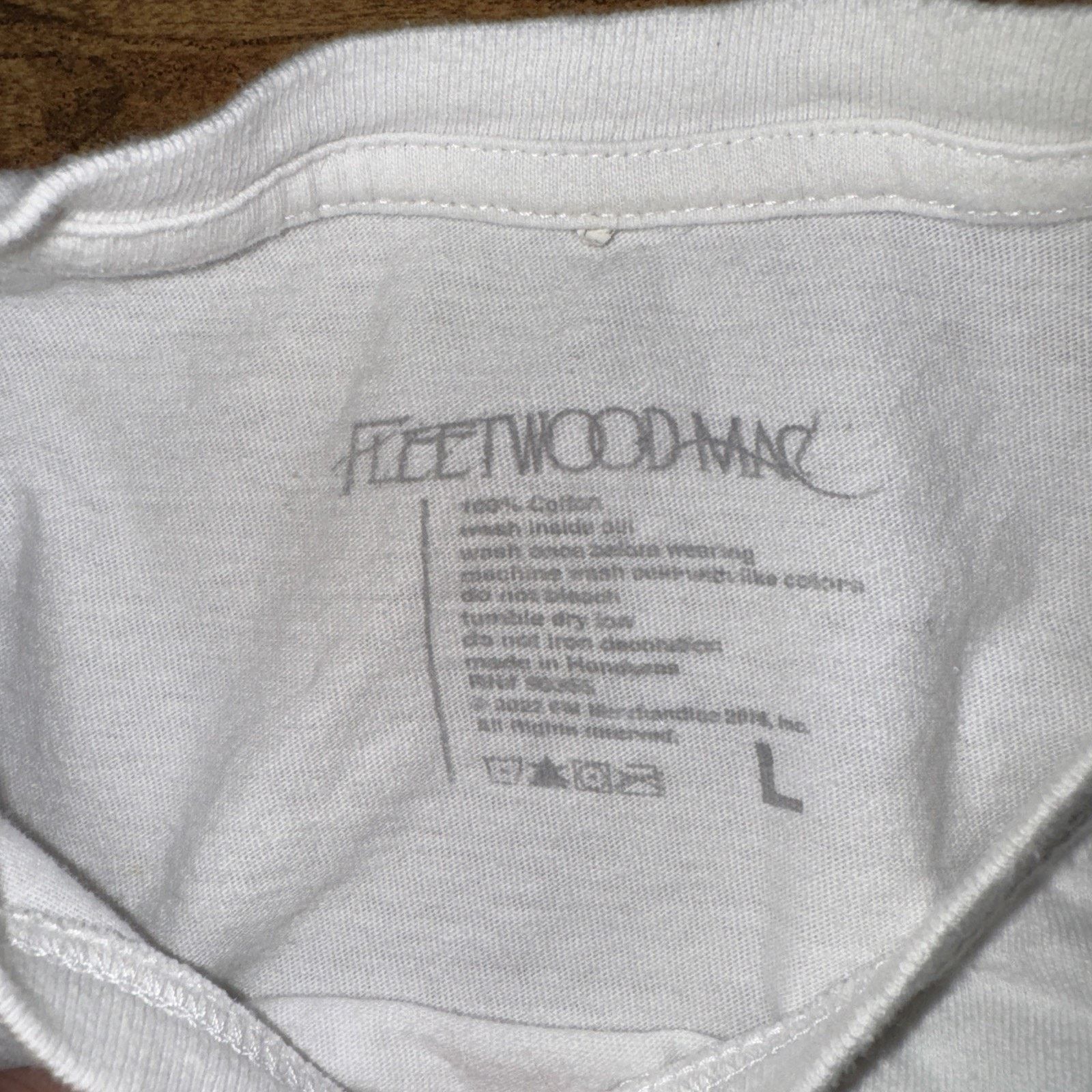 Band Tees Fleetwood Mac Rumours T-Shirt White Large 21x26 Size US L / EU 52-54 / 3 - 3 Thumbnail
