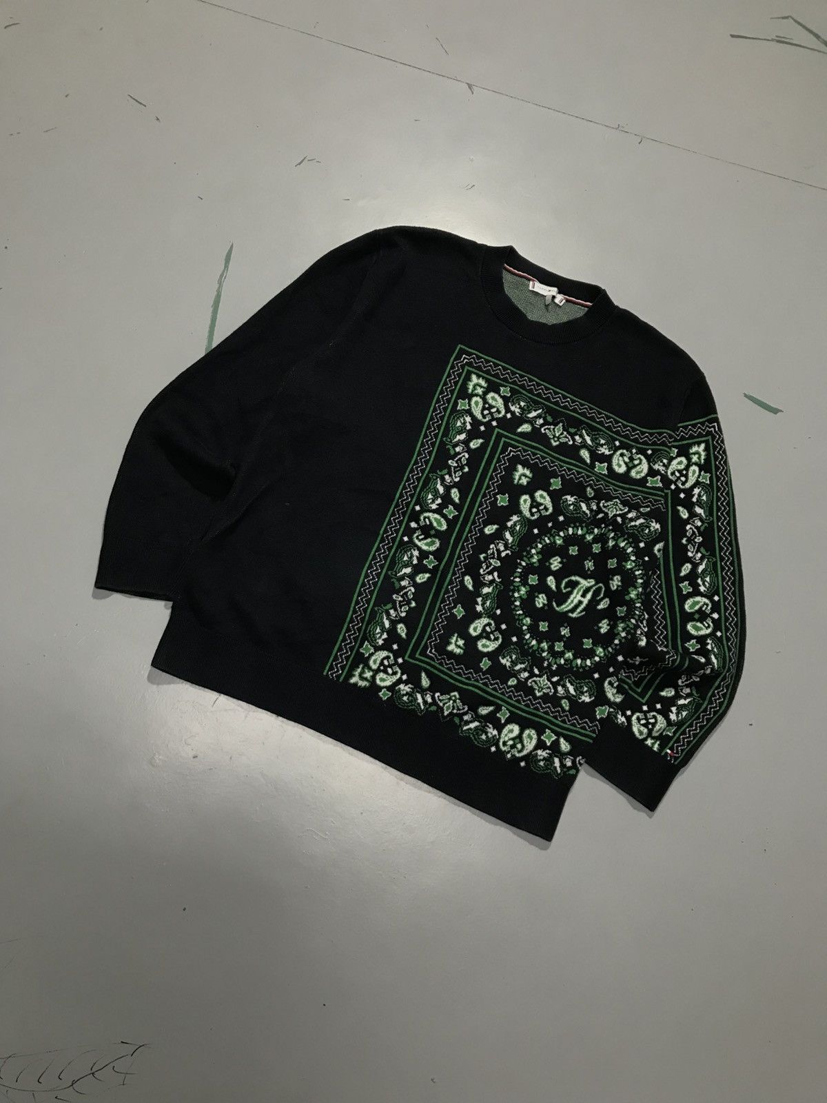 Tommy Hilfiger Vintage Tommy Hilfiger knit sweater Size US XXS / EU 40 - 4 Thumbnail