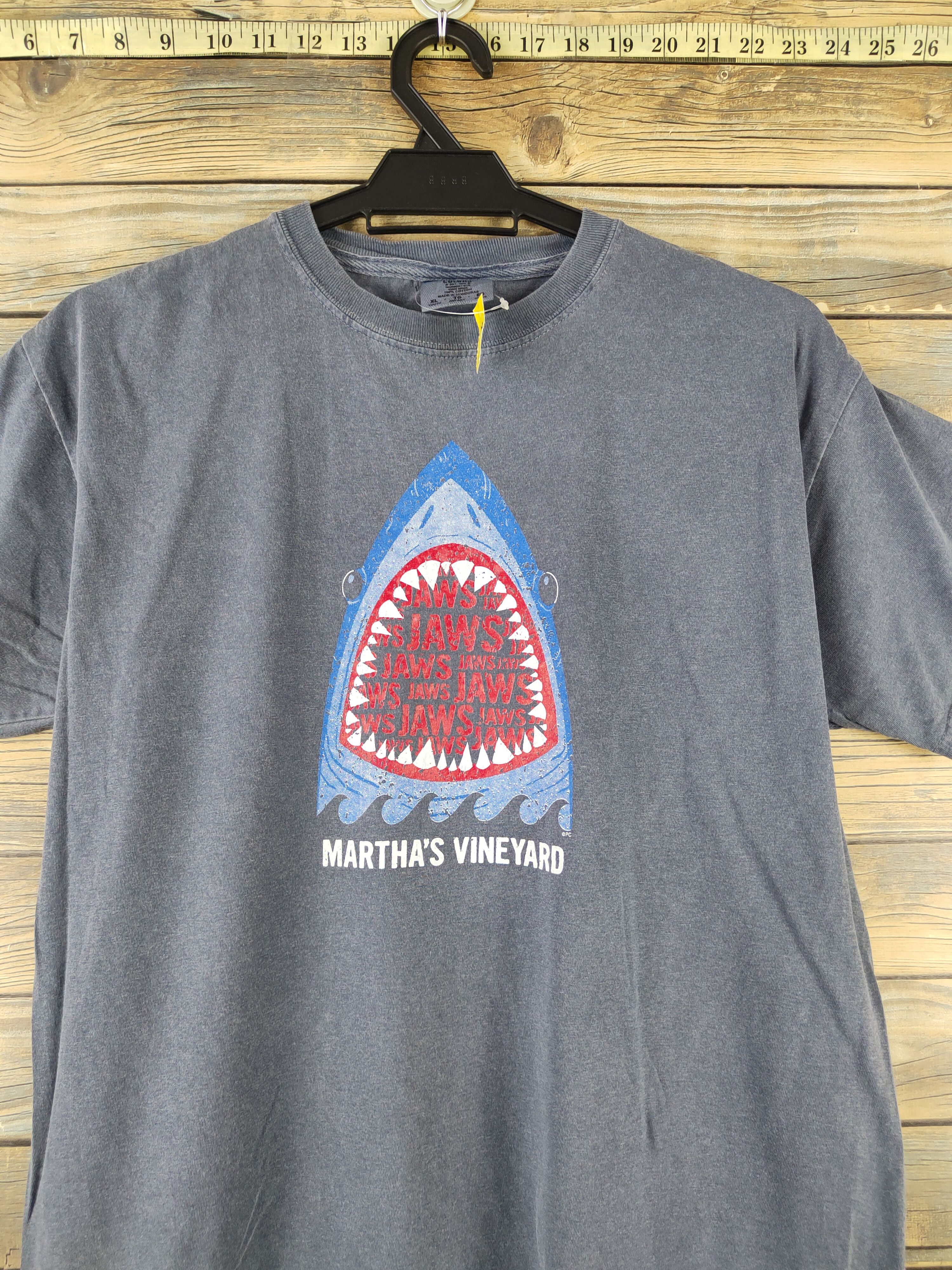 Vintage DL Martha'S Vineyard Jaws movie Gray vintage tee #998 Size US M / EU 48-50 / 2 - 2 Thumbnail