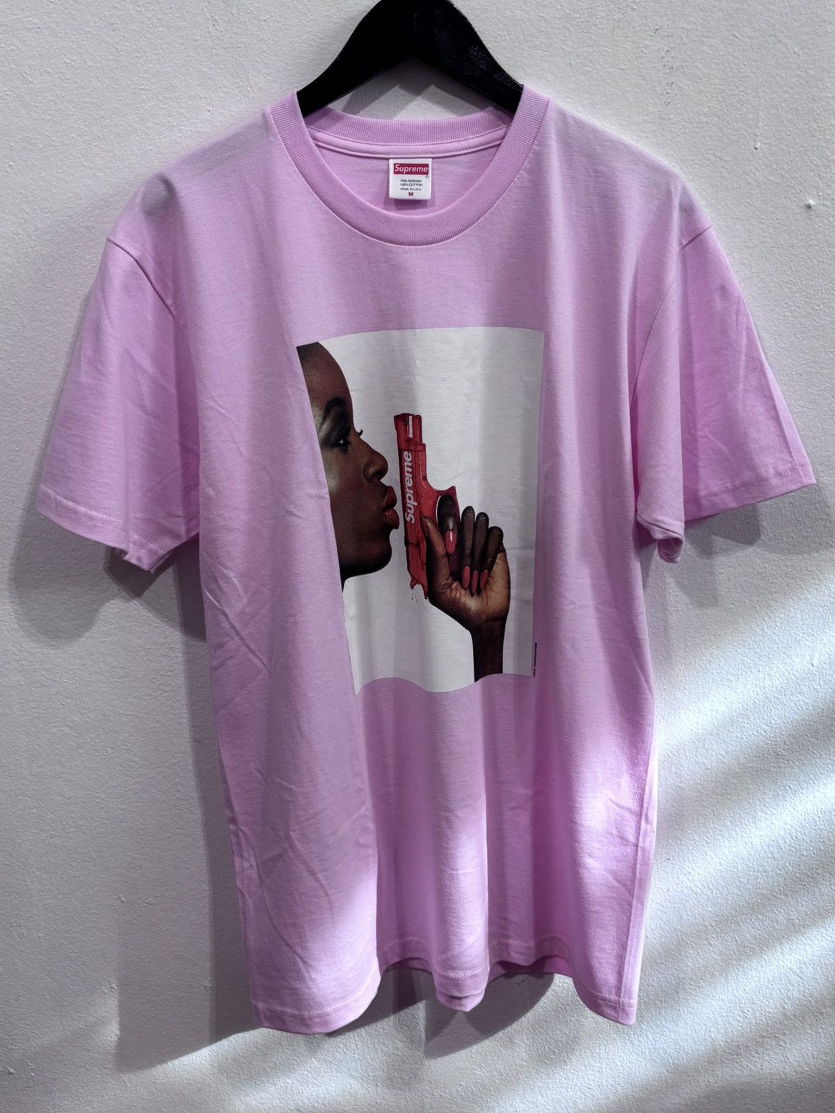 Supreme Supreme Water Pistol Tee Size US M / EU 48-50 / 2 - 1 Thumbnail