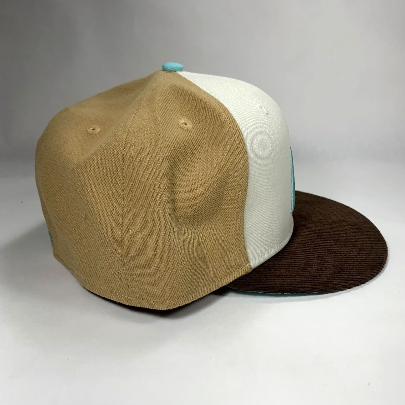 New Era NEW ERA 59FIFYT CLUB AMERICA FUTBOL SOCCER HAT SIZE 7 1/2 Beige Size ONE SIZE - 5 Thumbnail