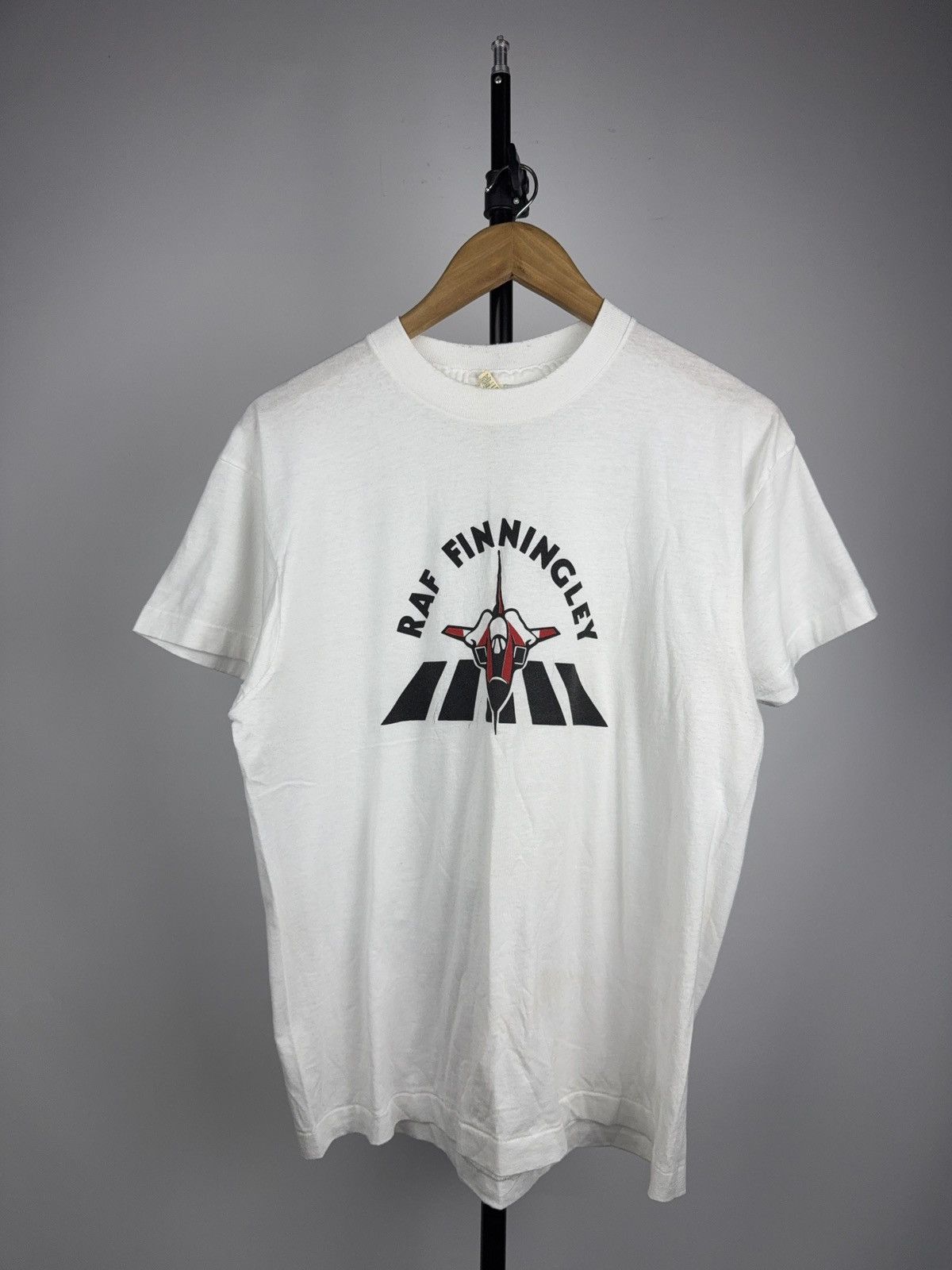 Vintage Vintage RAF Finningley Aviation T-Shirt 90s Screen Stars Size US M / EU 48-50 / 2 - 1 Thumbnail