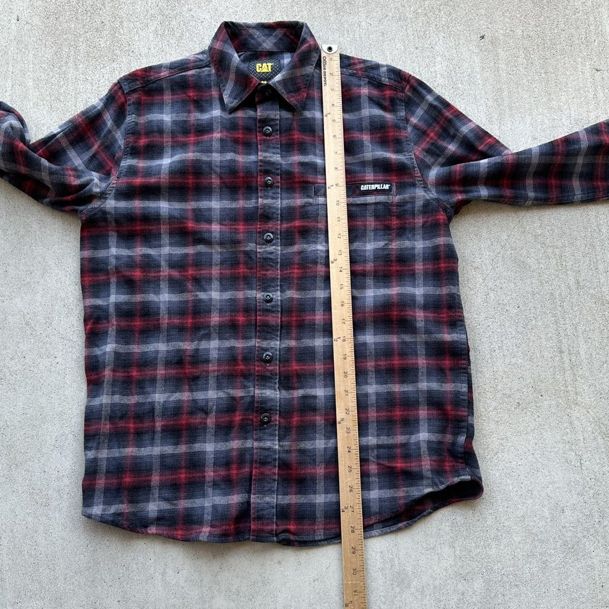 Caterpillar Caterpillar Workwear Flannel Shirt Men Size Medium Black Red Size US L / EU 52-54 / 3 - 7 Thumbnail