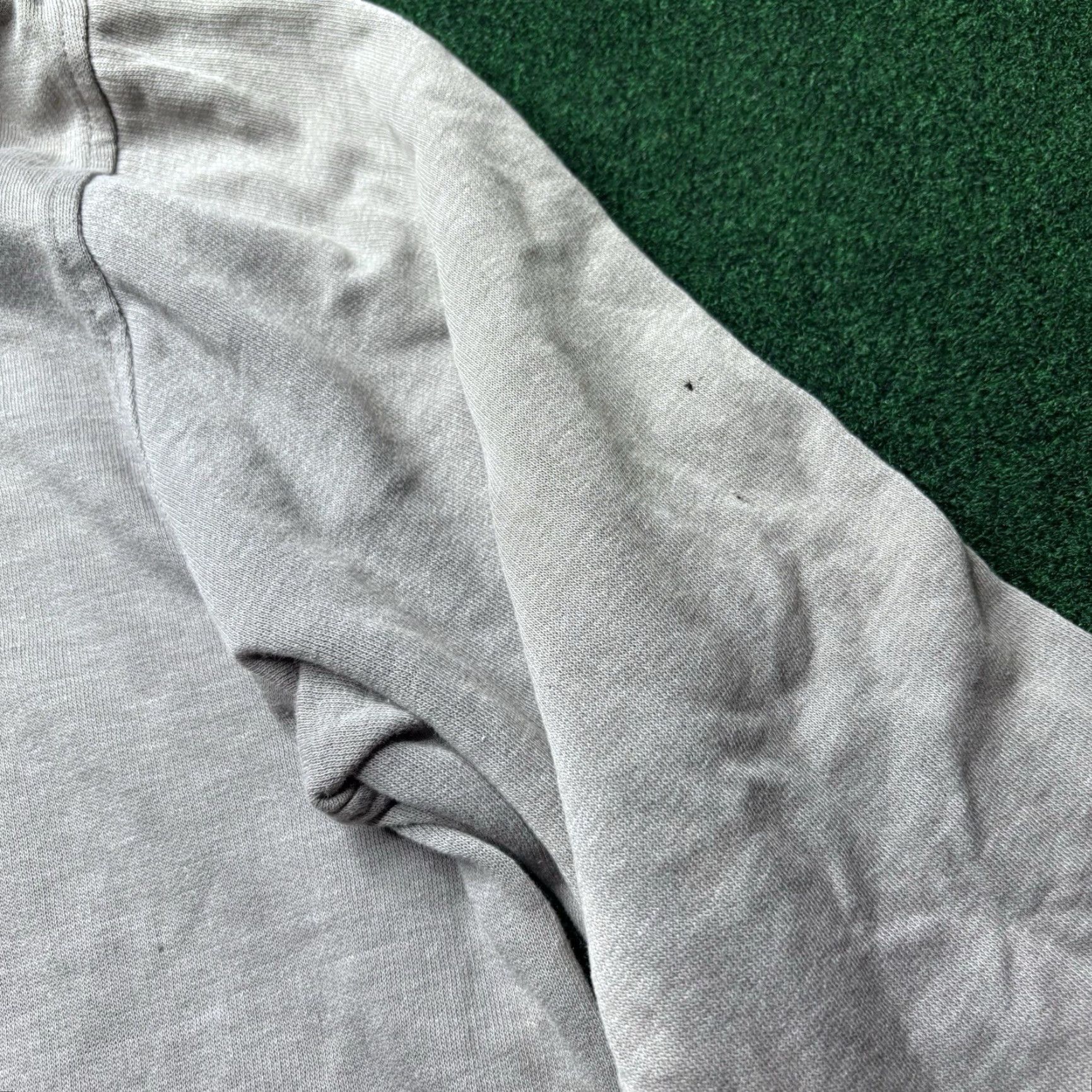 Hurley VINTAGE Hurley Full Zip Hoodie Men’s XL Gray Regular Hoodie 90s Grunge Retro Skateboarding Gym & Training Anchor Logo Zipper Embroidered Pockets Read Size US XL / EU 56 / 4 - 6 Thumbnail