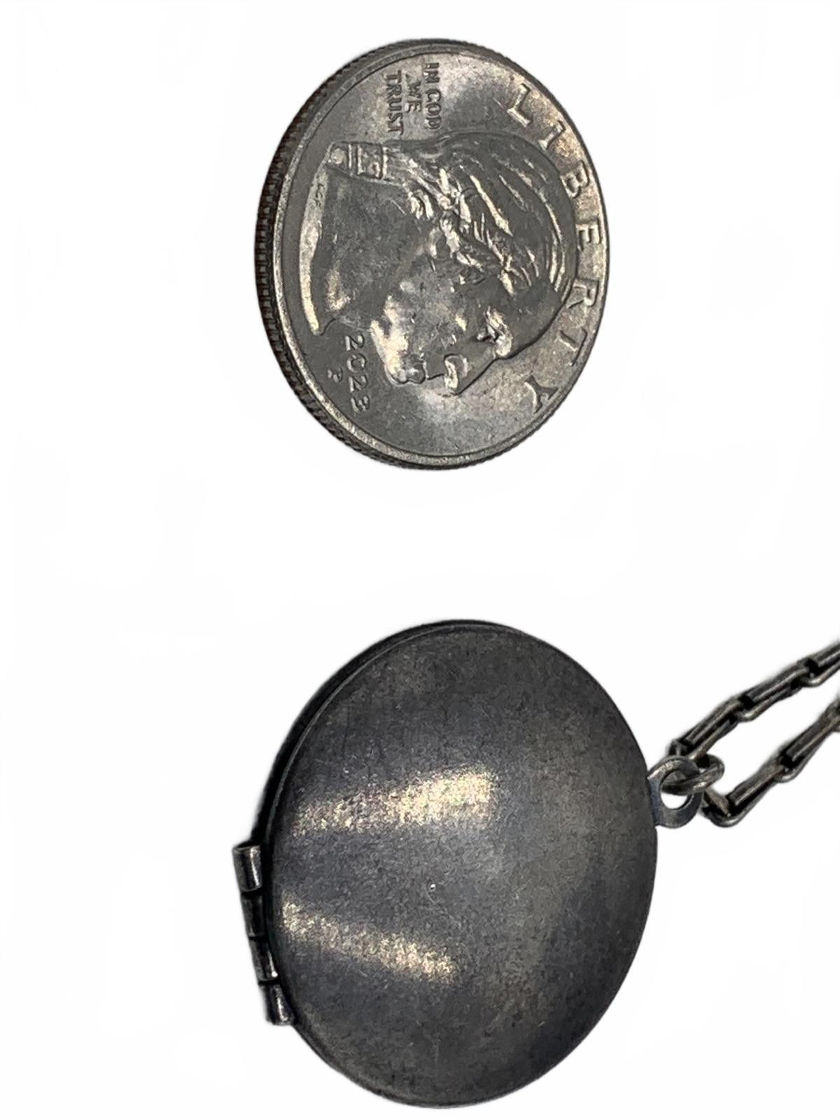Other LVP (La Vie Parisienne) Sterling Silver (Case Only) Locket Size ONE SIZE - 5 Thumbnail