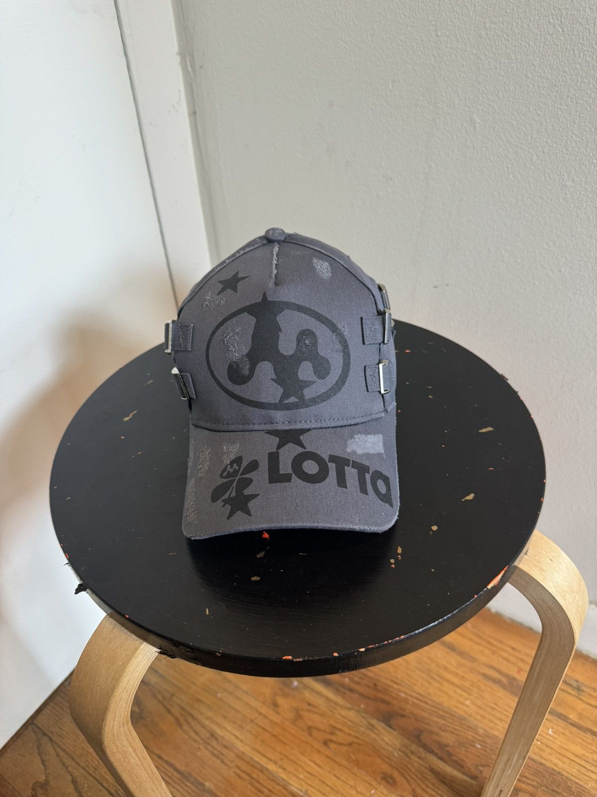 Mowalola Mowalola Lotta Buckle Hat | Grailed