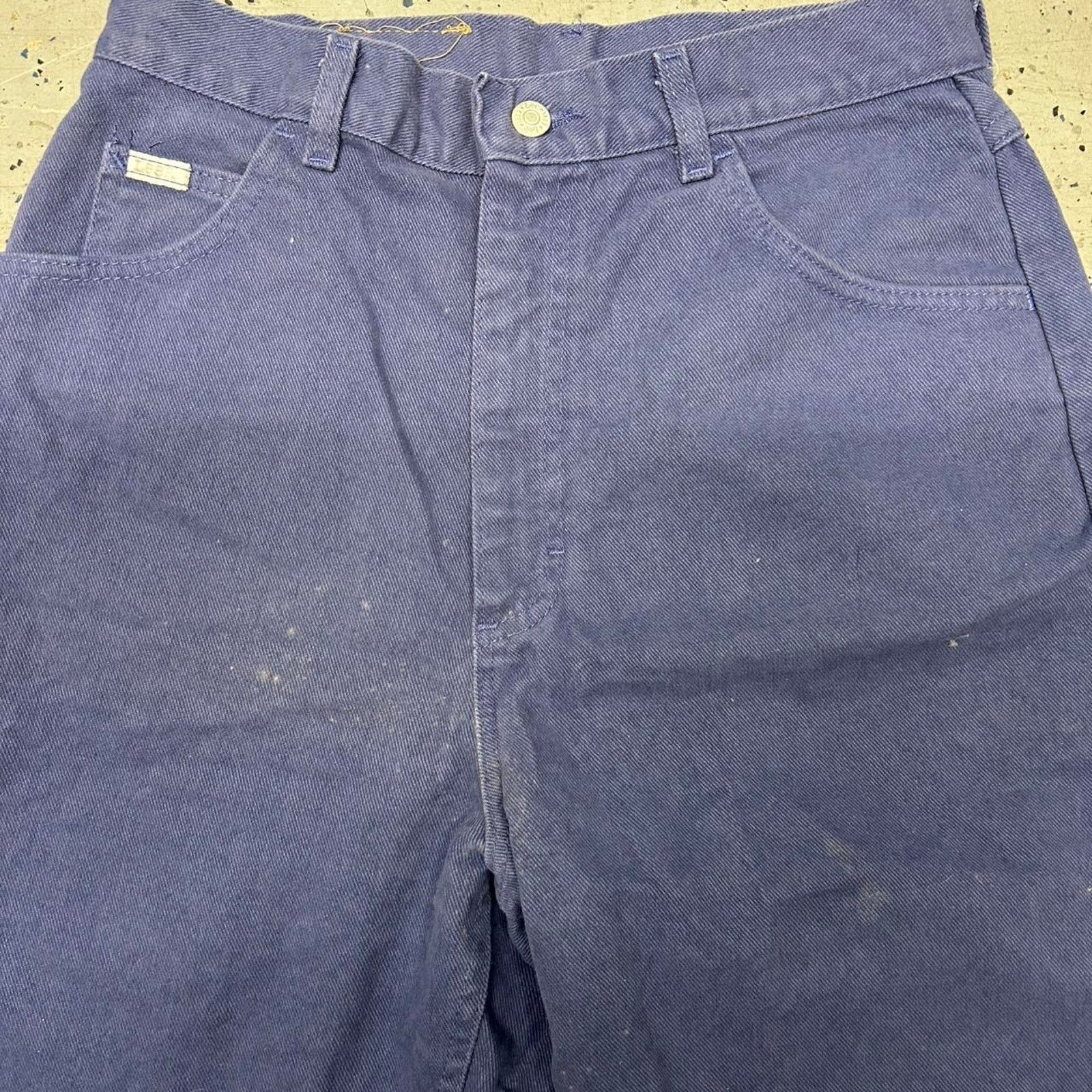 Lee vintage Lee blue denim shorts Size 36" / US 14 / IT 50 - 2 Thumbnail