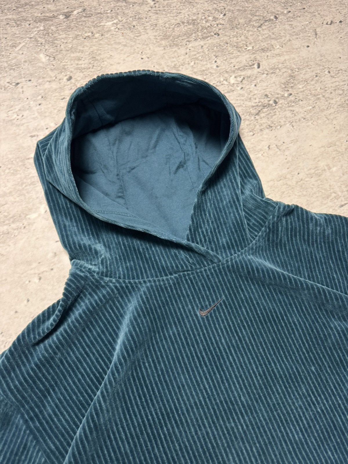 Nike × Vintage NIKE VINTAGE CENTER LOGO OVERSIZE BOXY HOODIE Size US XL / EU 56 / 4 - 3 Thumbnail