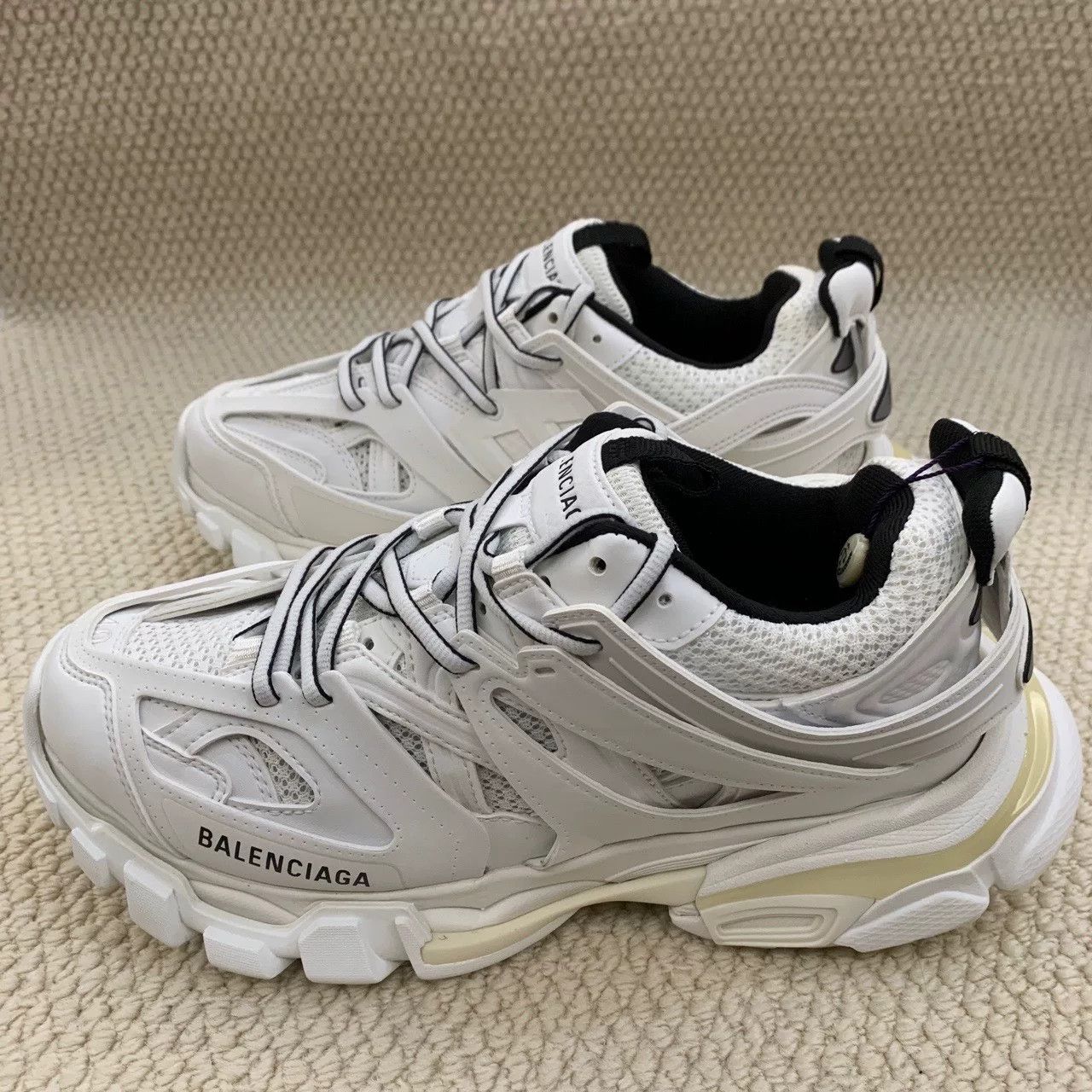 Balenciaga balenciaga track 1.0 low-top sneakers Size US 9 / EU 42 - 1 Thumbnail