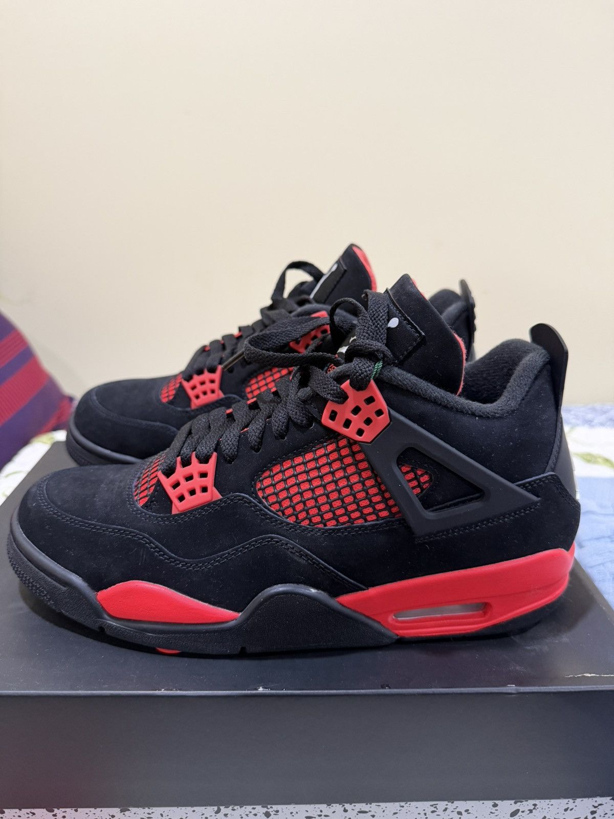 Jordan Brand Black Red thunder 11s Size US 9 / EU 42 - 1 Thumbnail