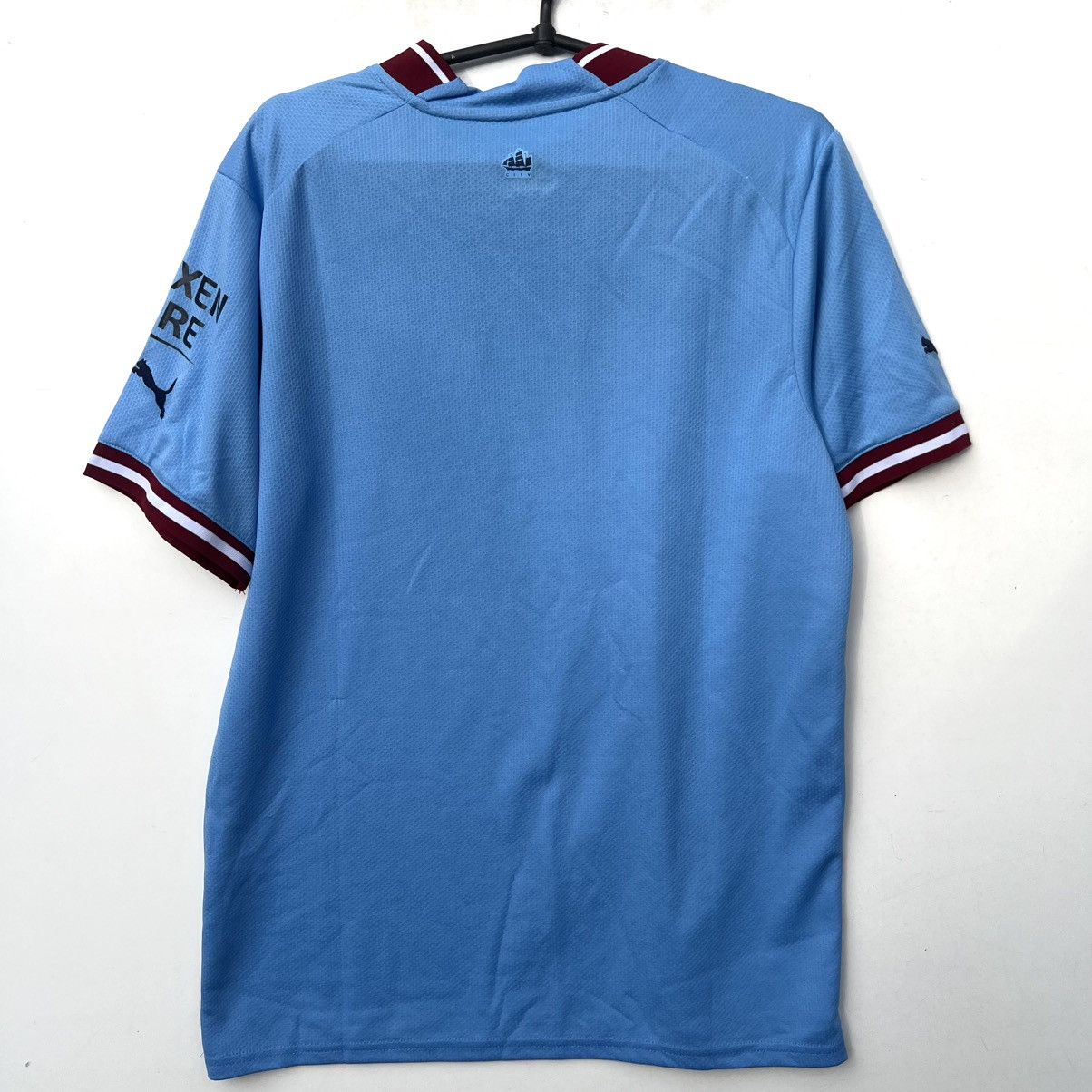 Puma MANCHESTER CITY 2022 2023 HOME FOOTBALL SHIRT Soccer JERSEY Size US M / EU 48-50 / 2 - 9 Thumbnail