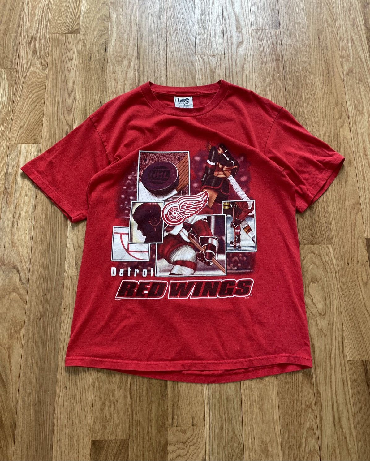 Nutmeg Nutmeg Mills Lee Sport Detroit Red Wings NHL VTG 90s Tee L Size US L / EU 52-54 / 3 - 1 Thumbnail