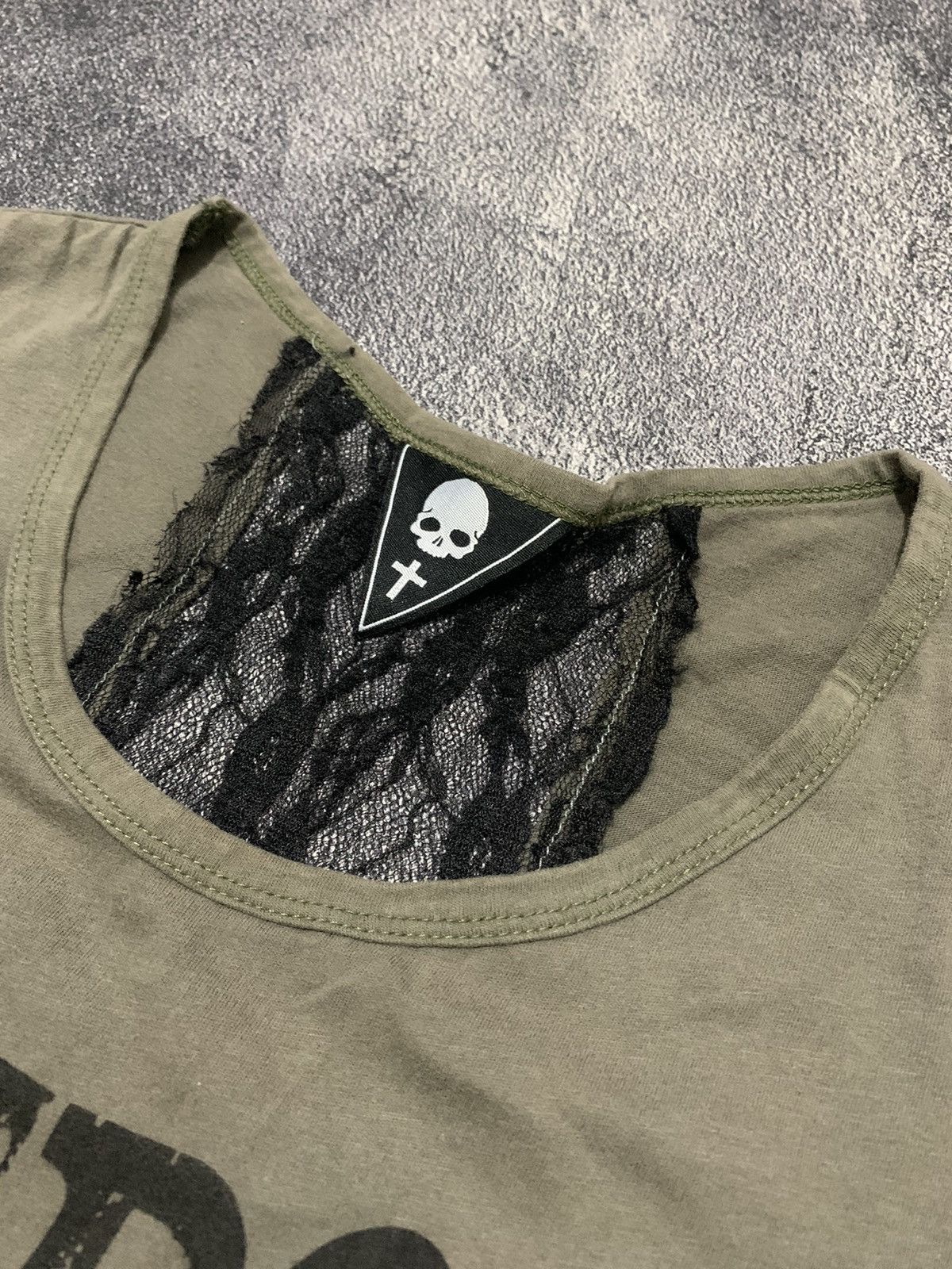 Japanese Brand Japanese ghotic crosess poem tees ifsixwasnine Size S / US 4 / IT 40 - 5 Thumbnail