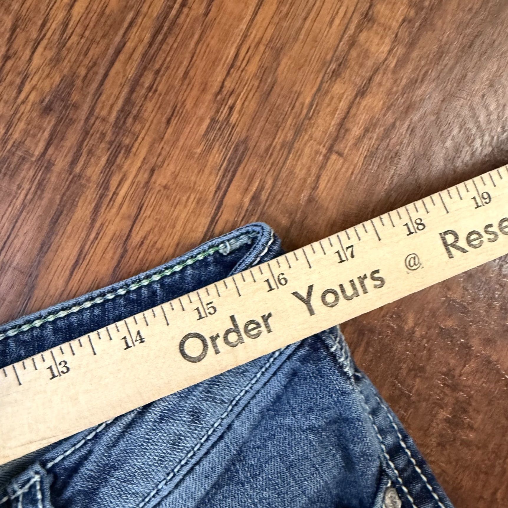 Wrangler Wrangler Jeans Women Boot Cut Denim Medium Wash Rock 47 32x34 Junior Size 13 XS-34 Inseam? Size 24" / US 00 / IT 34 - 5 Thumbnail