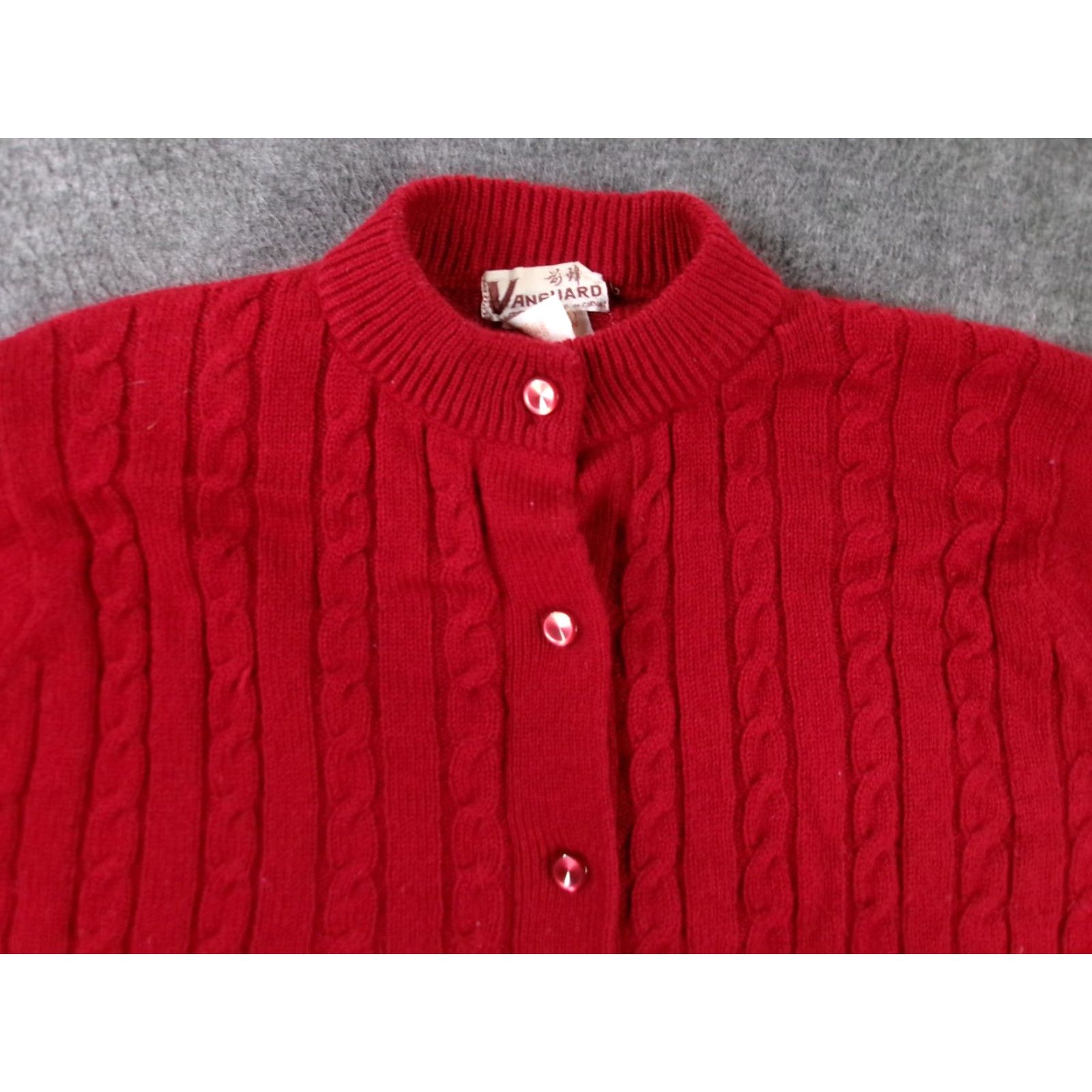Vintage VINTAGE Vanguard Cardigan Sweater Womens 38 Cable Knit Long Sleeve Button Front Red Women's Sizes Regular Crew Neck Ribbed Cuffs Buttons Size XS / US 0-2 / IT 36-38 - 2 Thumbnail