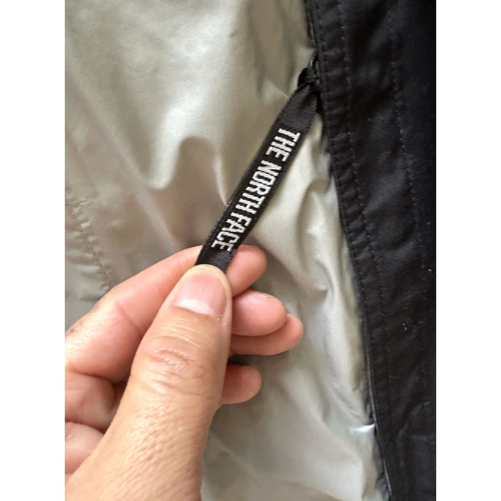 The North Face VINTAGE The North Face Parka GORETEX Mountain Hooded Jacket Sz Large Gray Black Jacket Mens Winter Hiking Skiing Walking Size US L / EU 52-54 / 3 - 5 Thumbnail