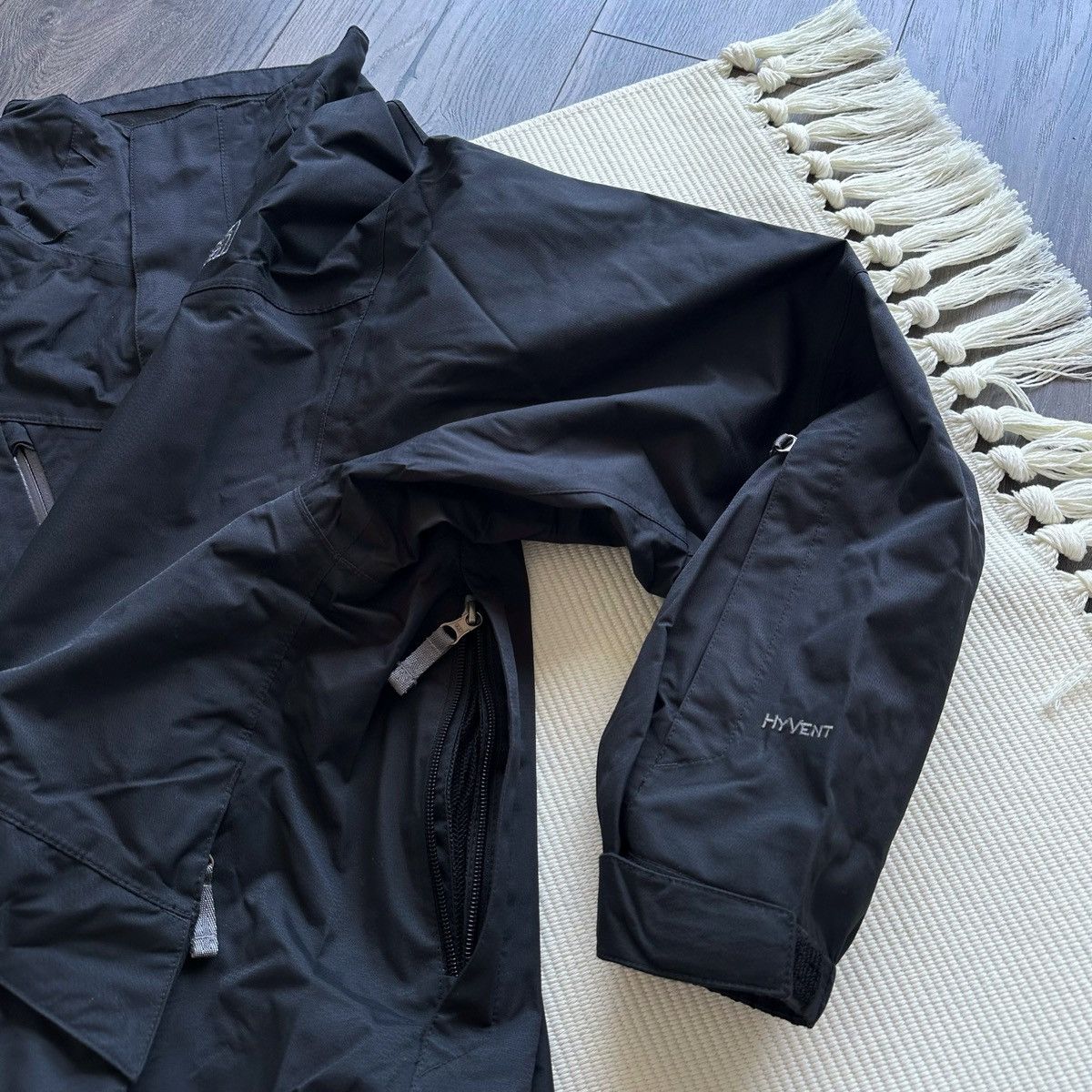 The North Face Y2K The North Face HyVent Dark Grey Jacket Size US S / EU 44-46 / 1 - 3 Thumbnail