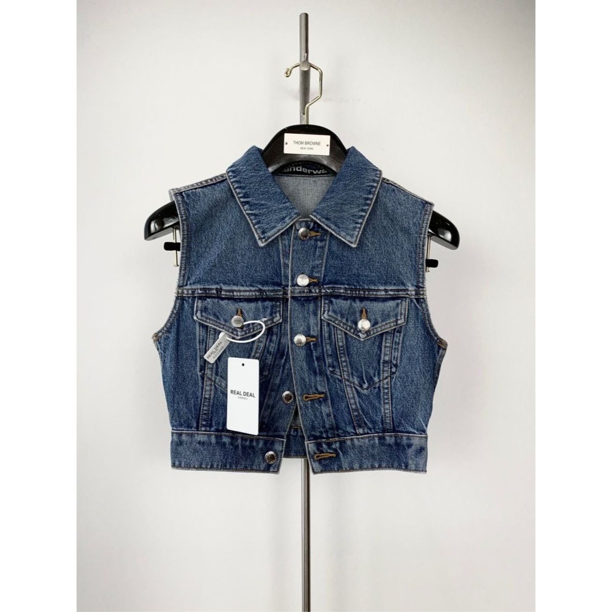 Alexander Wang Alexander Wang Womens Blue Denim Cropped Vest Jacket S Size S / US 4 / IT 40 - 1 Thumbnail