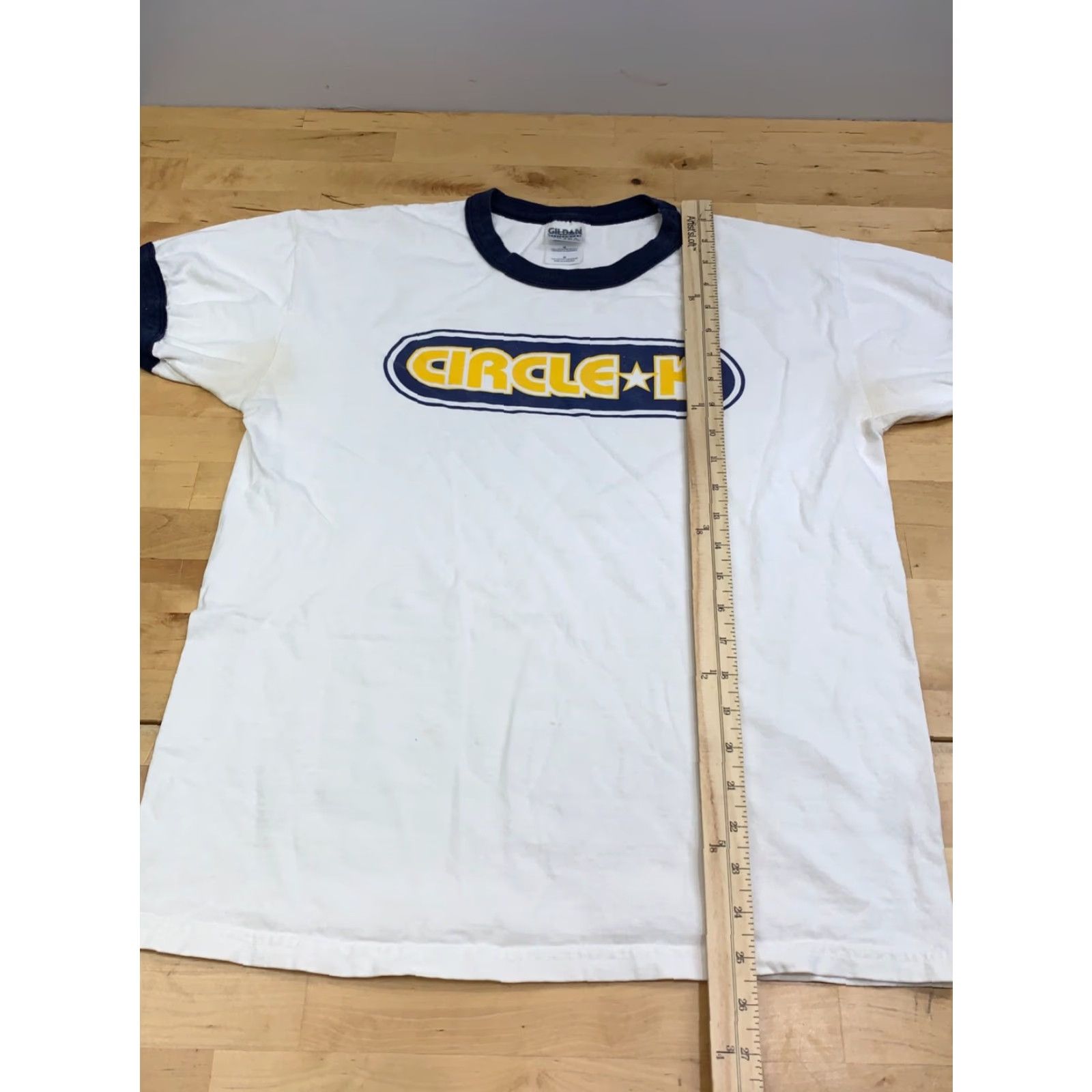 Gildan VINTAGE Gildan T-Shirt Men M White Circle L Ringer Shirt Logo Short Sleeve Crew Neck 12950 Size US M / EU 48-50 / 2 - 7 Thumbnail