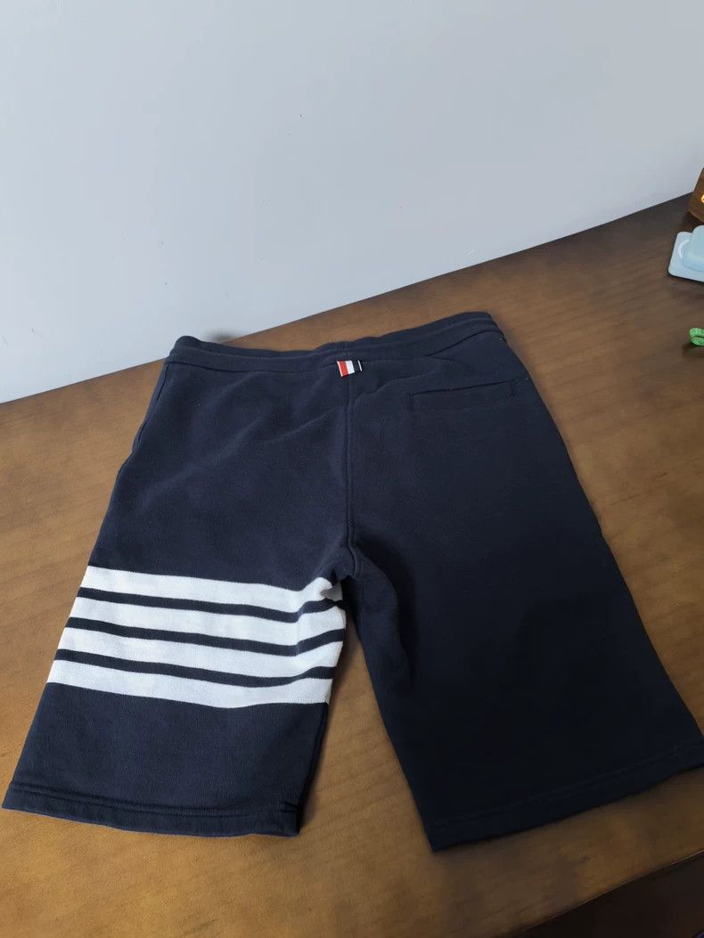 Thom Browne Thom browne Size 1 Classic shorts 2504-Nextarrow Size US 30 / EU 46 - 5 Thumbnail