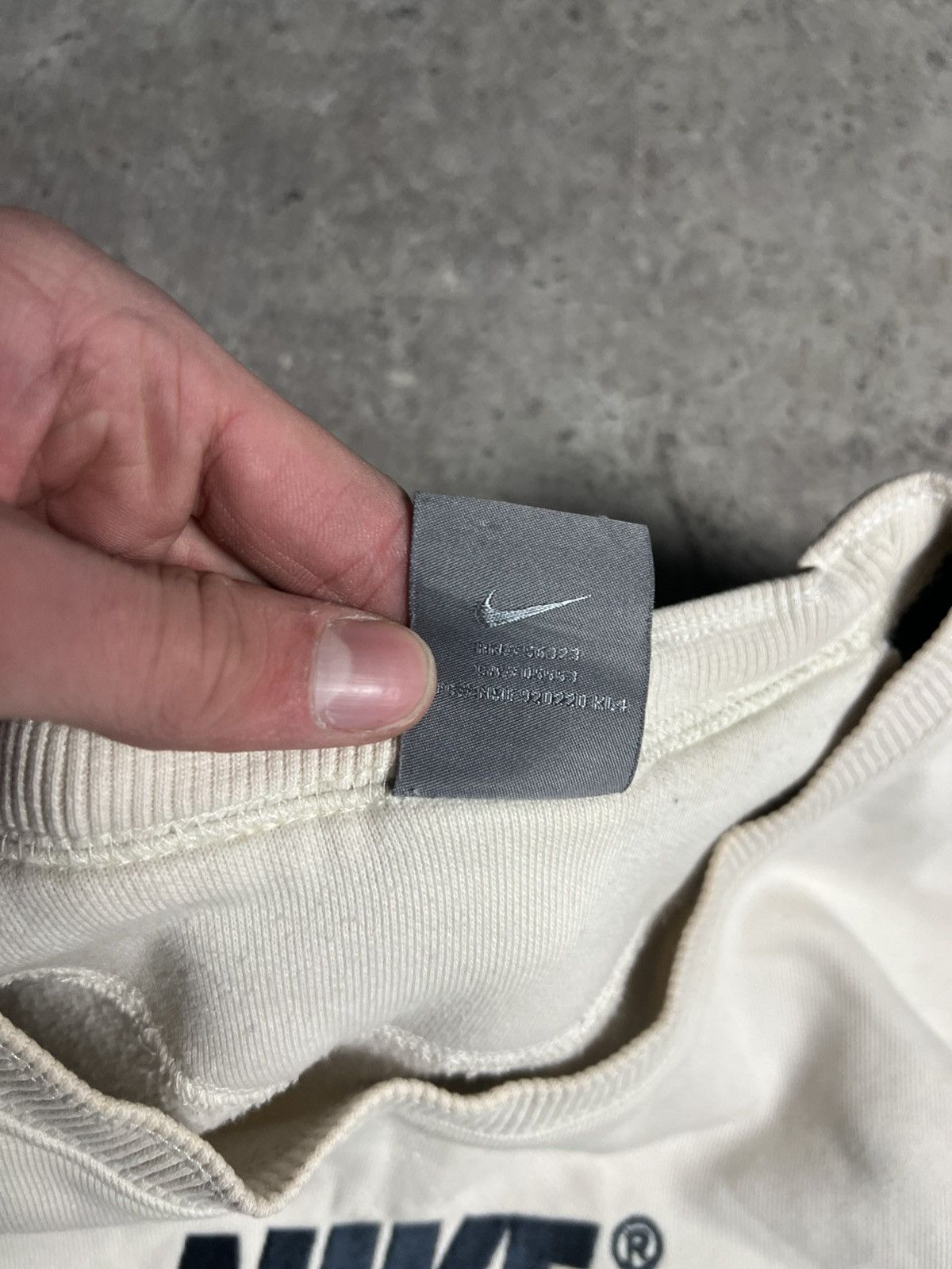 Nike Nike sweatshirt vintage Size US L / EU 52-54 / 3 - 7 Thumbnail