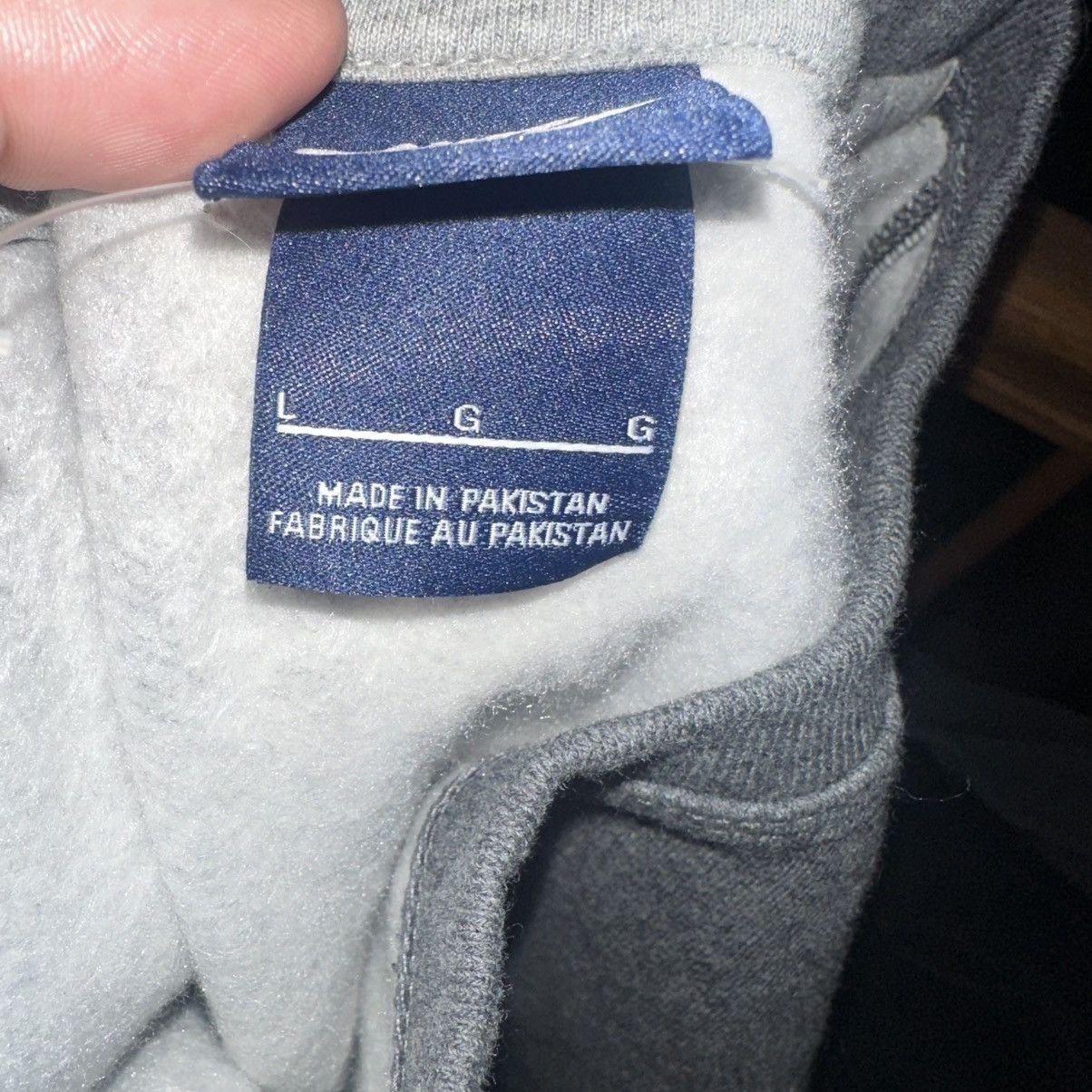 Nike × Other NWOT Nike Club Swoosh Crewneck Men's Sweatshirt Dark Grey Size US L / EU 52-54 / 3 - 4 Thumbnail