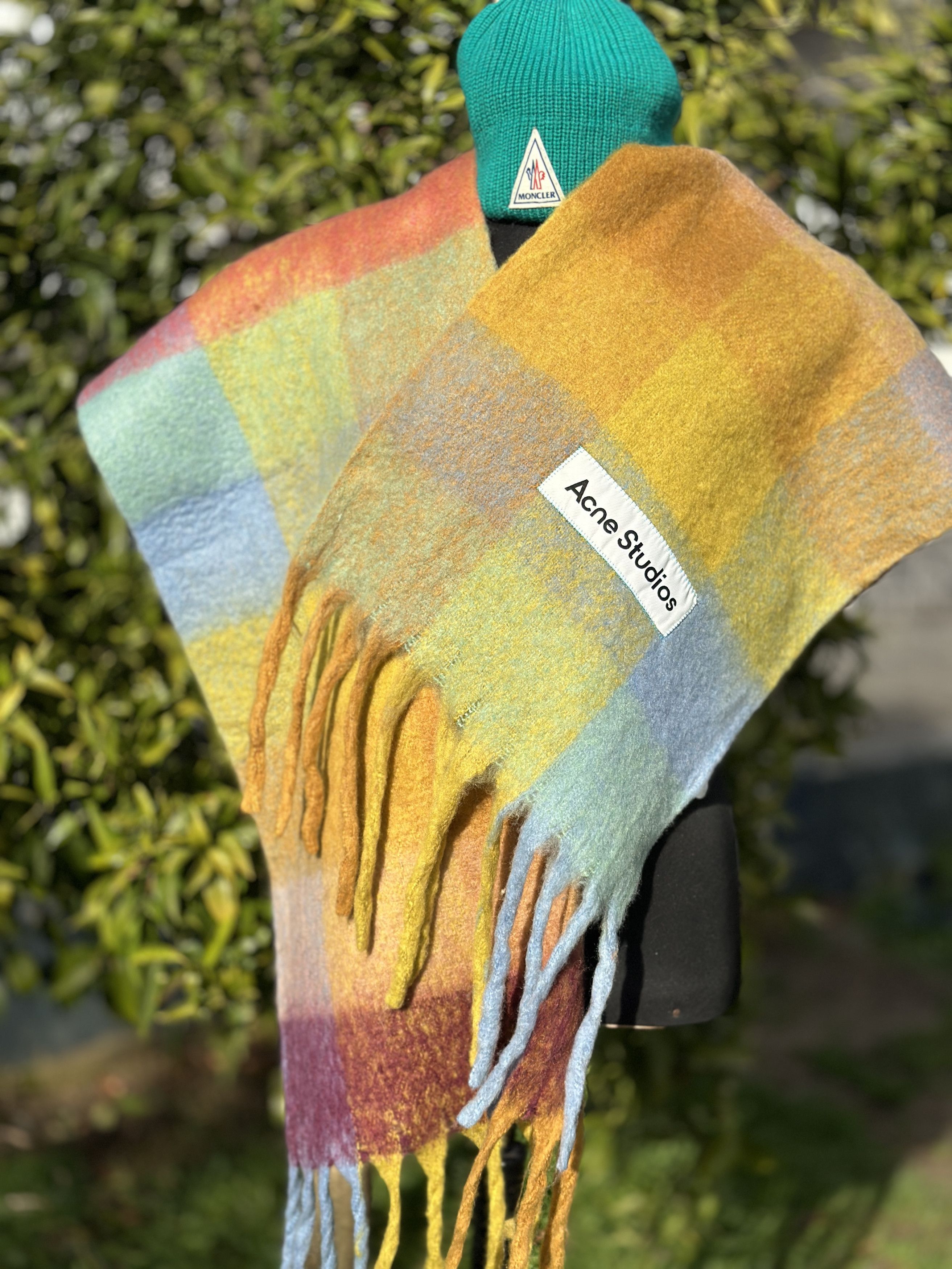 Acne Studios Acne Studios Large Plaid Scarf Wool Blend Logo Patch Size ONE SIZE - 9 Thumbnail