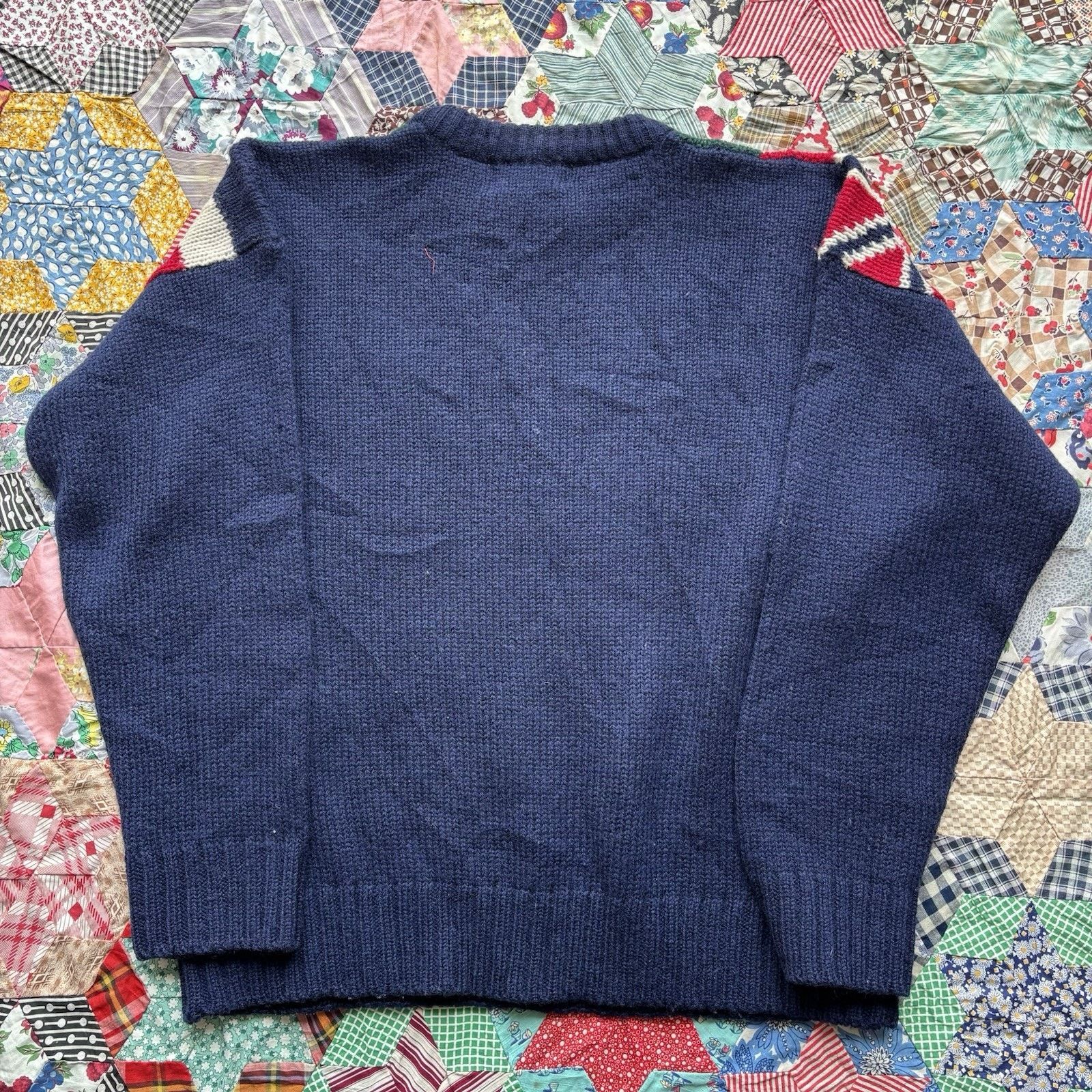 American Eagle Outfitters Vintage American Eagle Wool World Flags Knit Sweater Size XL / US 12-14 / IT 48-50 - 2 Thumbnail