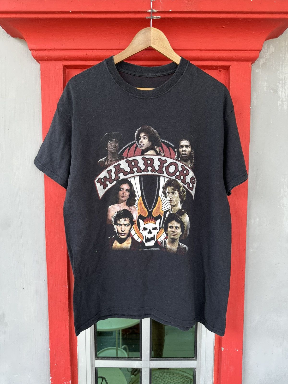 Vintage Vintage Y2K The Worriors Movie Tee Size US L / EU 52-54 / 3 - 1 Thumbnail
