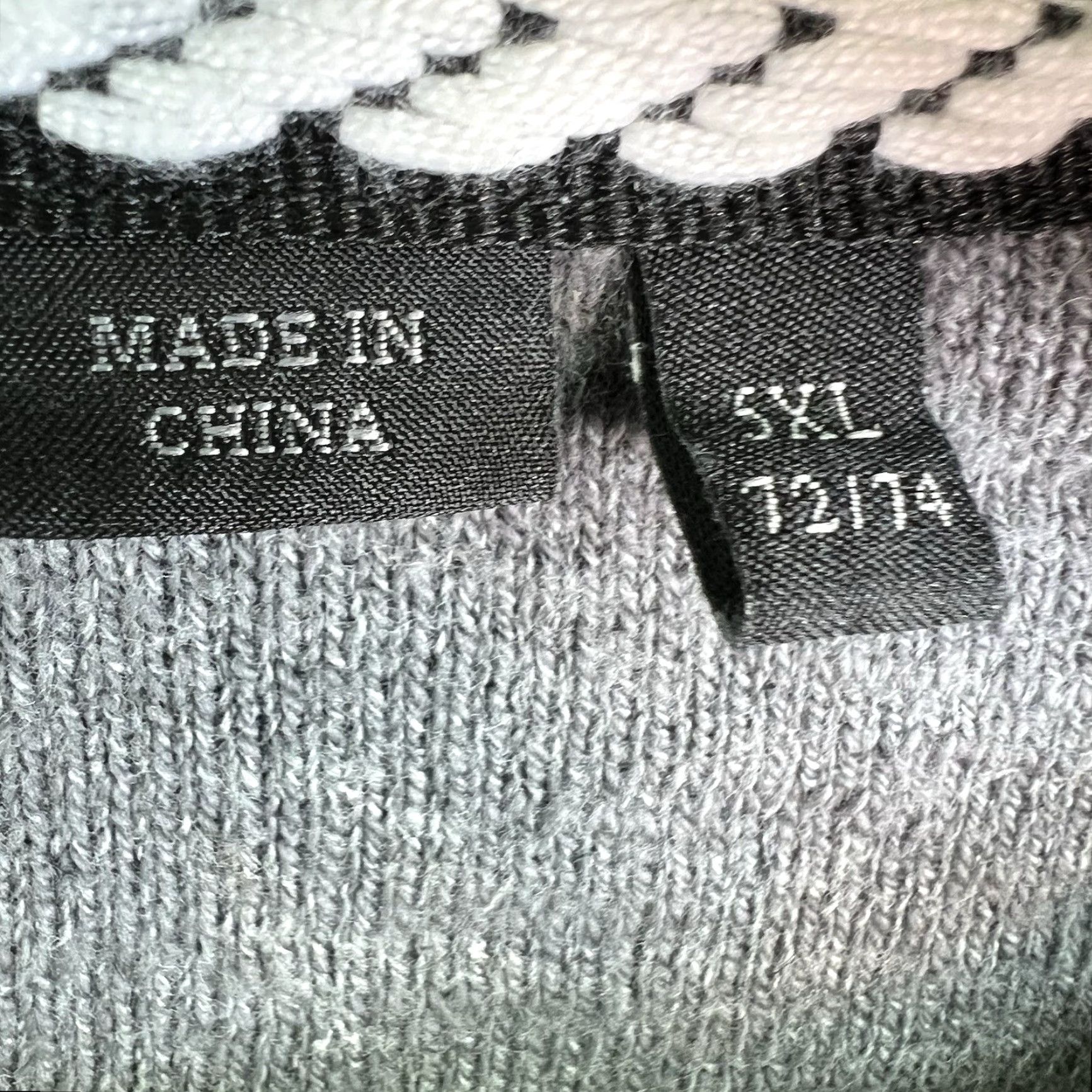 Vintage JP 1880 Cotton Cardigan Button-Up Pocketed Sweater Mens 5XL Gray Collared Shirt? Size US XXL / EU 58 / 5 - 7 Thumbnail