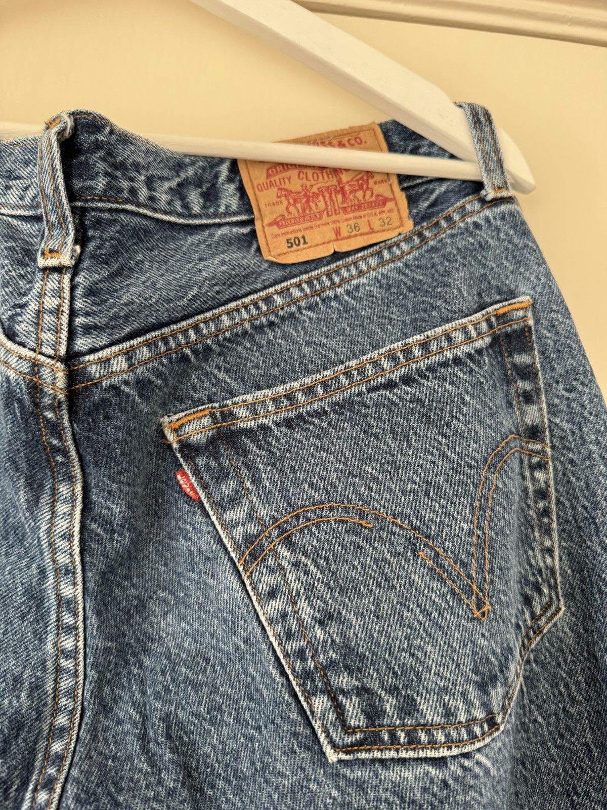 Levi's Vintage Levi’s 501 made in U.S.A. Size US 36 / EU 52 - 4 Thumbnail