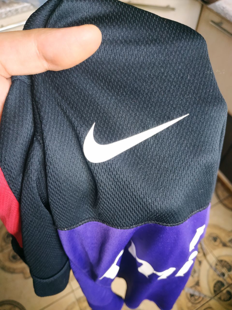 Nike Nike Arsenal 2012/13 Training Jersey Fly Emirates Purple M Size US M / EU 48-50 / 2 - 4 Thumbnail