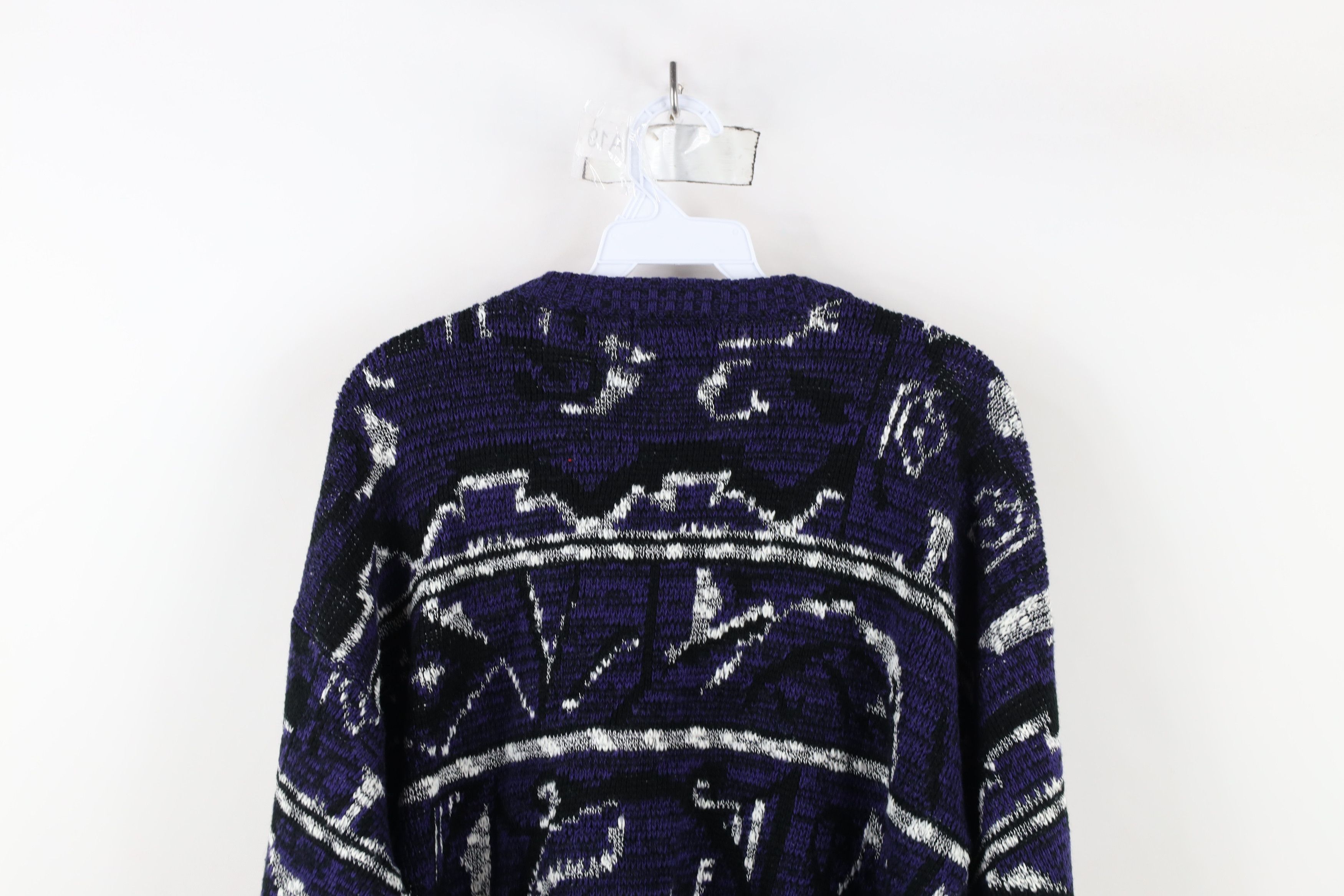 Vintage Vintage 90s Coogi Style Geometric Knit Crewneck Sweater Size L / US 10 / IT 46 - 10 Thumbnail