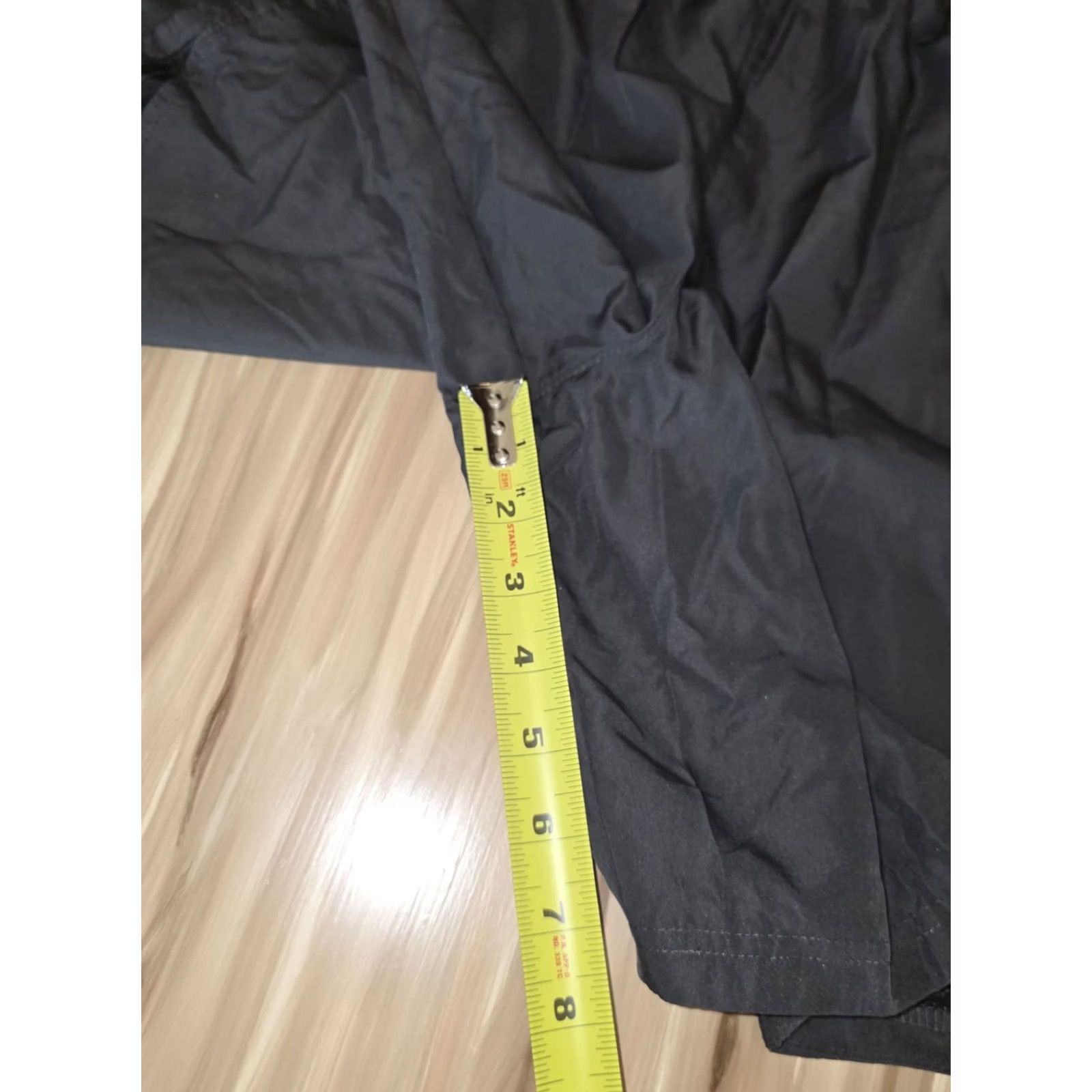 Tek Gear Tek Gear Shorts Black Stripe Grey Large Rn 82382 100% Polyester Men Athletic Activewear L Black Striped Polyester Tek Gear Mens Shorts Size US 33 - 4 Thumbnail