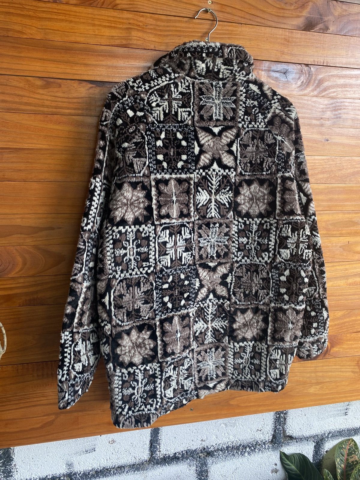 Vintage Vintage Back Fire Patterned Faux Fur Coat – Retro 90s Size US M / EU 48-50 / 2 - 12 Thumbnail