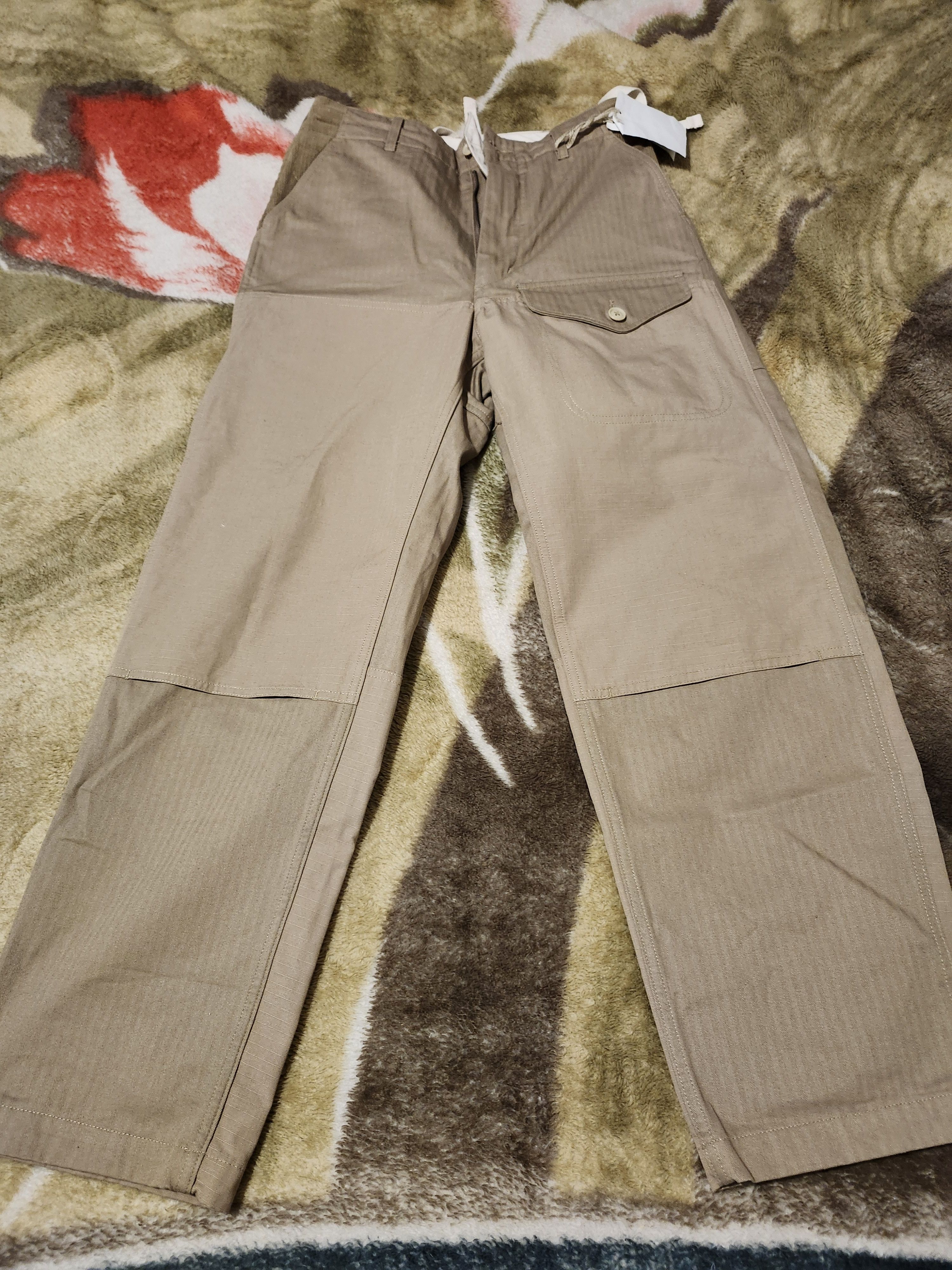 Engineered Garments Field Pant Khaki Cotton Herringbone Twill Size US 28 / EU 44 - 1 Thumbnail