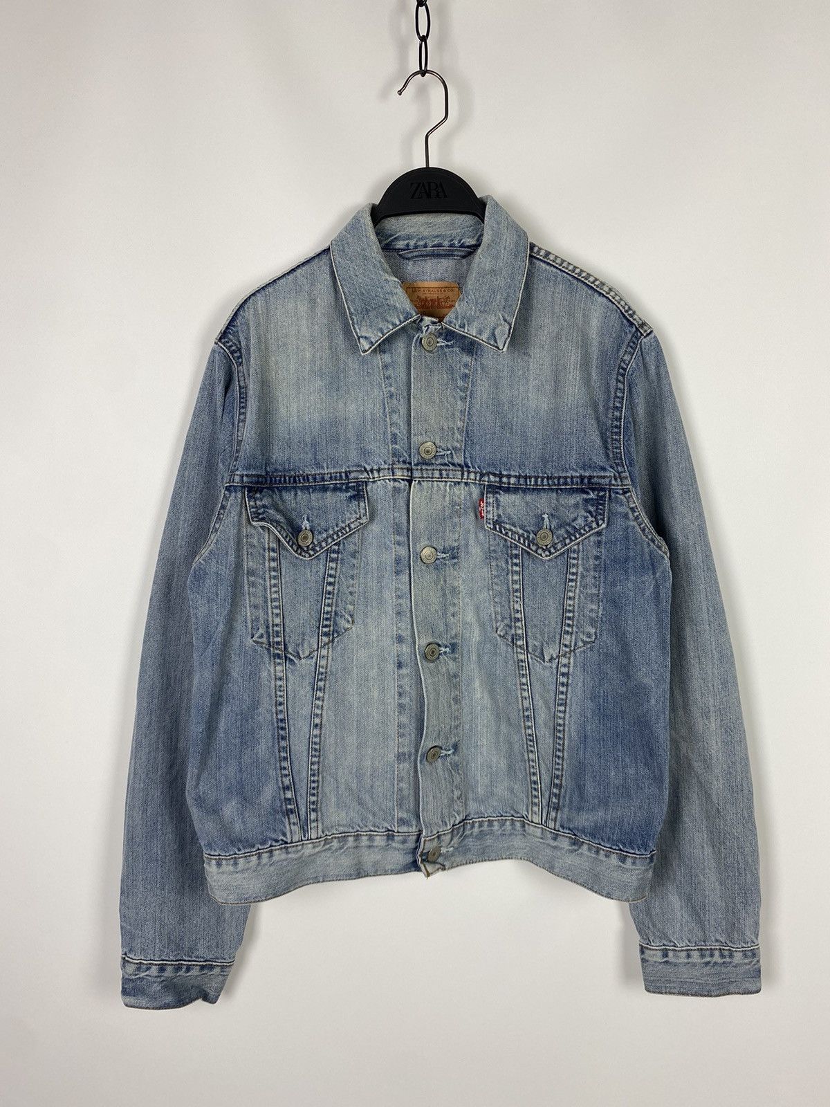 Levi's Y2K 72530 Levi’s Type 3 Washed Denim Trucker Jacket Size US L / EU 52-54 / 3 - 1 Thumbnail
