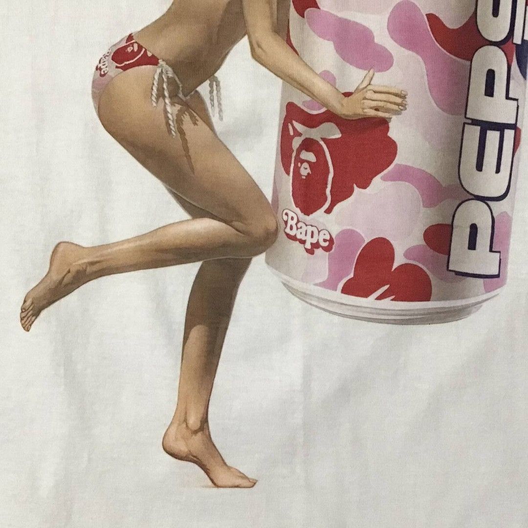 Bape × Pepsi 2002 HAJIME SORAYAMA × BAPE PEPSI T-shirt a bathing ape NIGO Size US L / EU 52-54 / 3 - 4 Thumbnail
