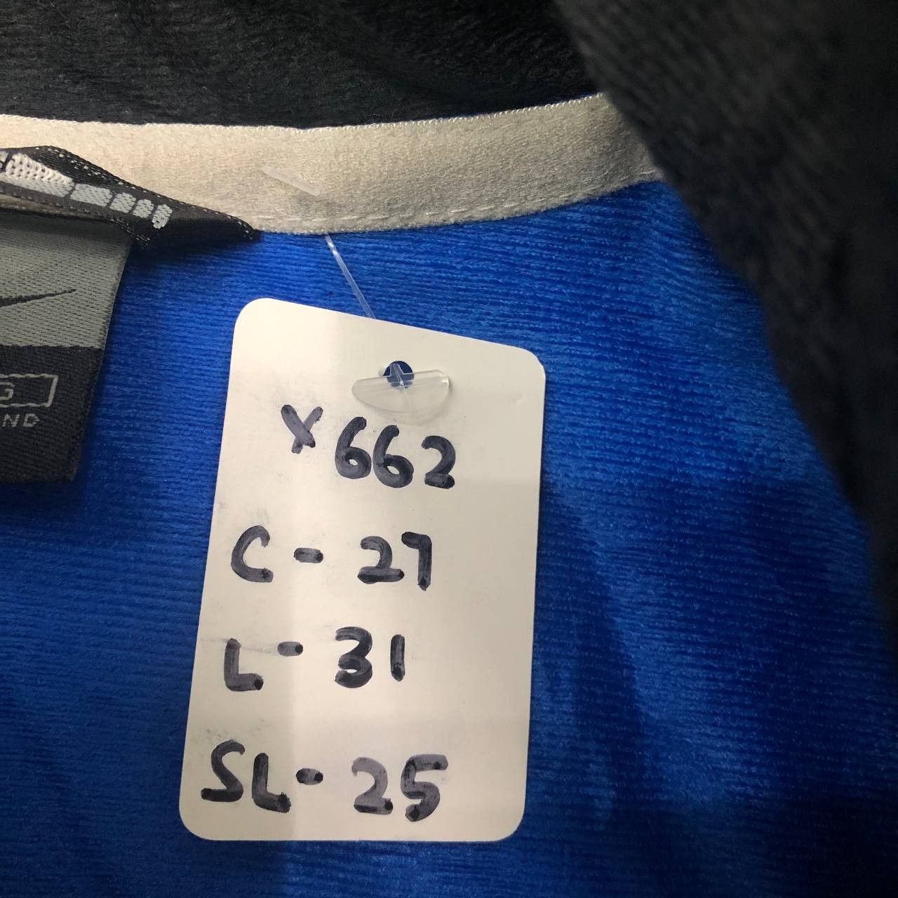 Nike Y662 MANCHESTER UNITED NIKE JACKETS Size US L / EU 52-54 / 3 - 13 Thumbnail