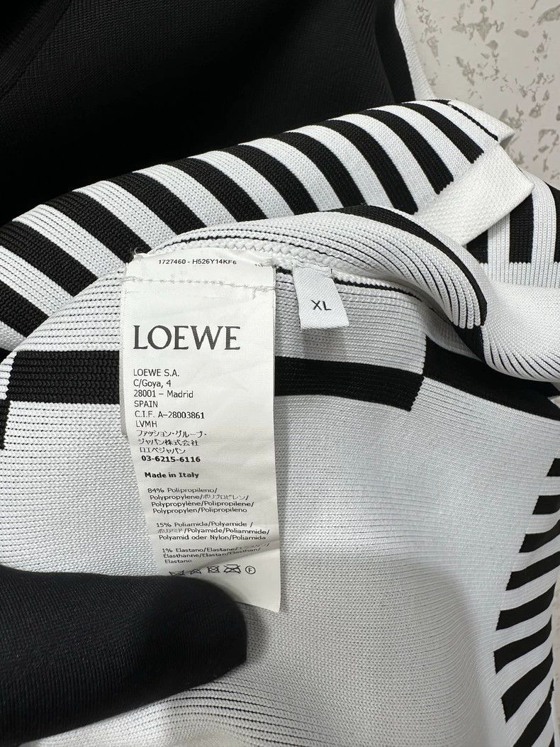 Loewe Loewe Pixely shirt with pixel hat Size US XL / EU 56 / 4 - 4 Thumbnail