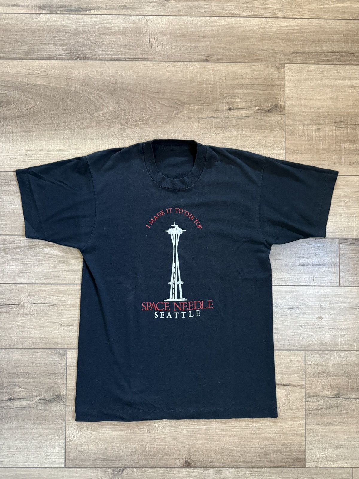 Vintage 90s Seattle Space Needle T-Shirt Size US M / EU 48-50 / 2 - 1 Thumbnail
