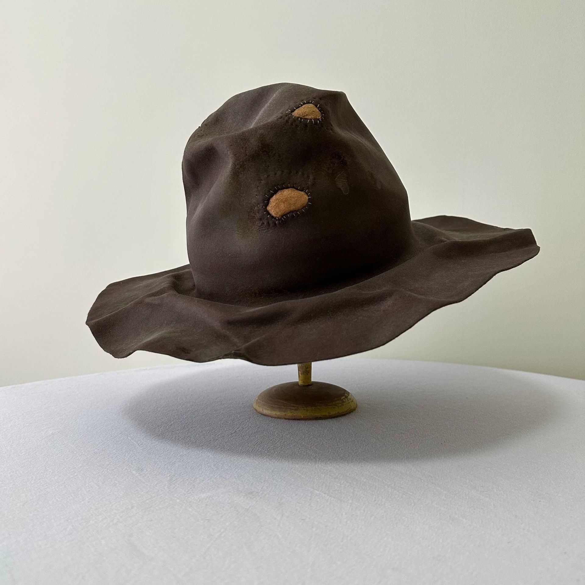 Horisaki Brown Wide-Brim Hat with Decorative Patches Size ONE SIZE - 1 Thumbnail