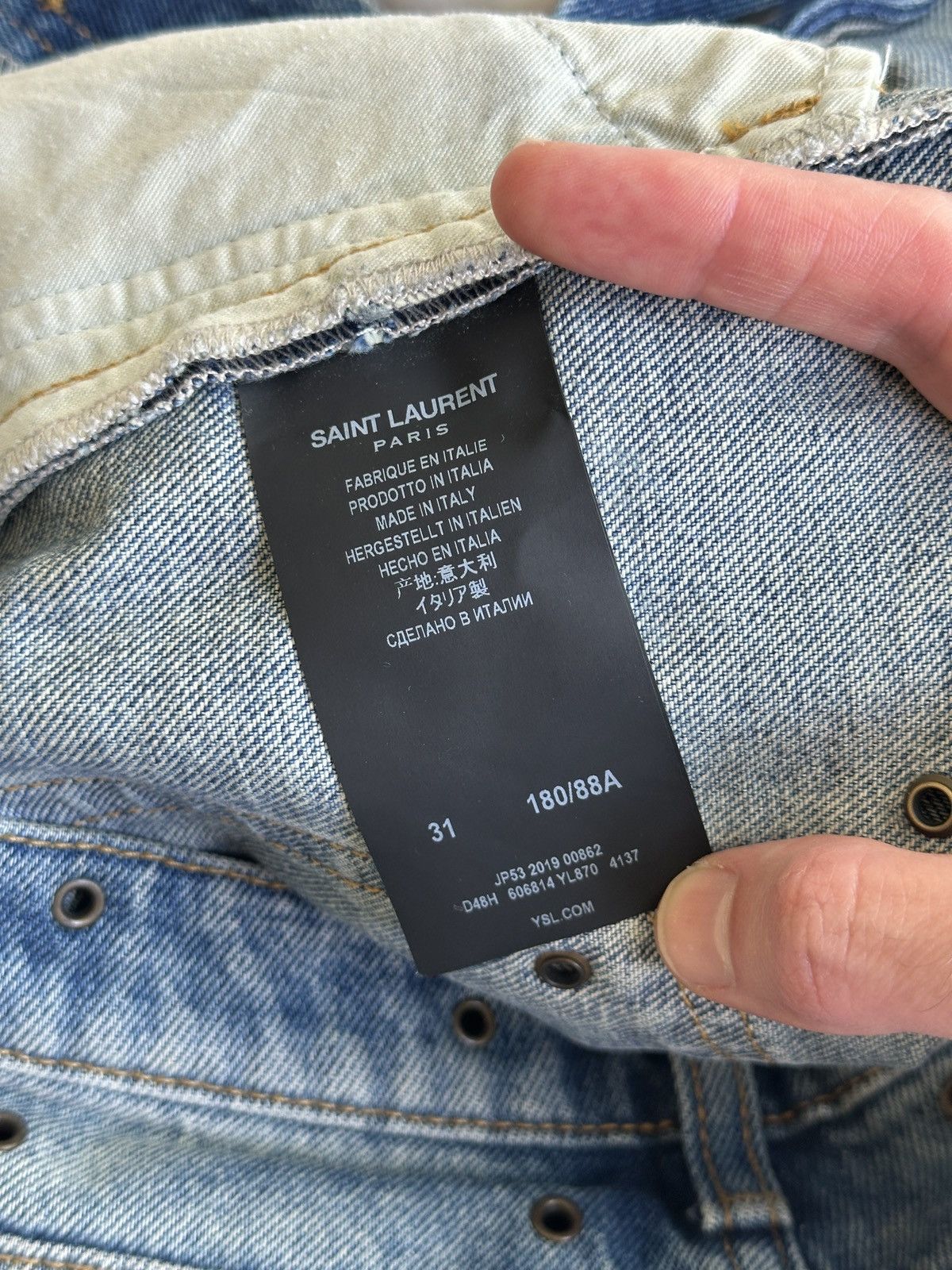 Anthony Vaccarello × Saint Laurent Paris Saint Laurent SS20 Studded Denim Shorts Arizona Light Blue Size US 31 - 8 Thumbnail