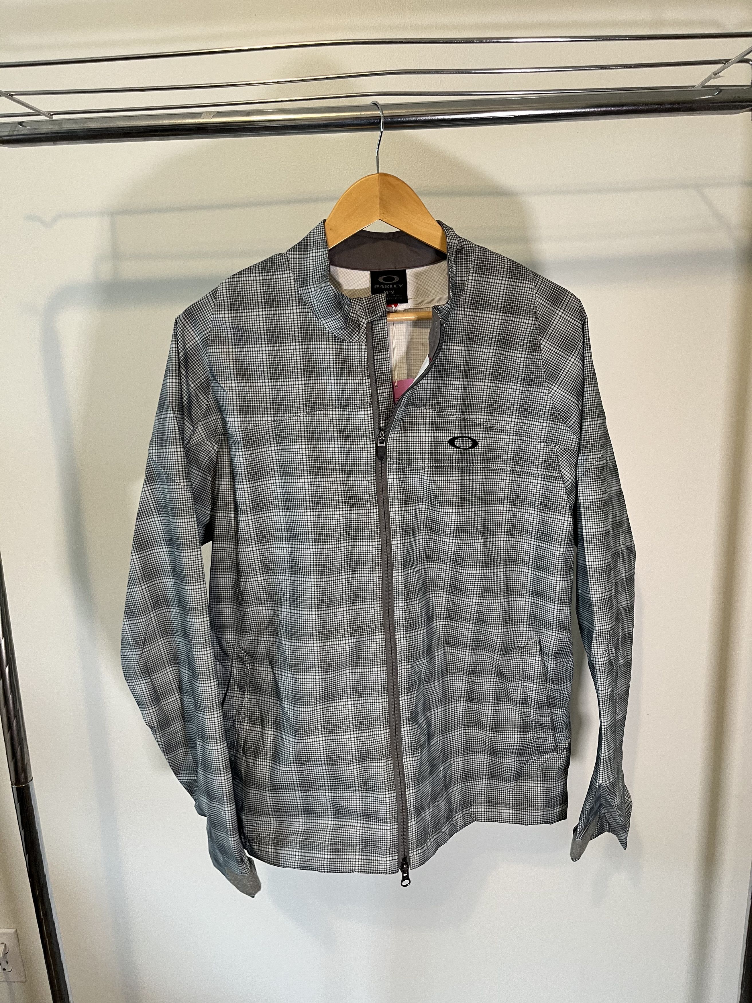 Oakley Grey Windbreaker Size US M / EU 48-50 / 2 - 1 Thumbnail