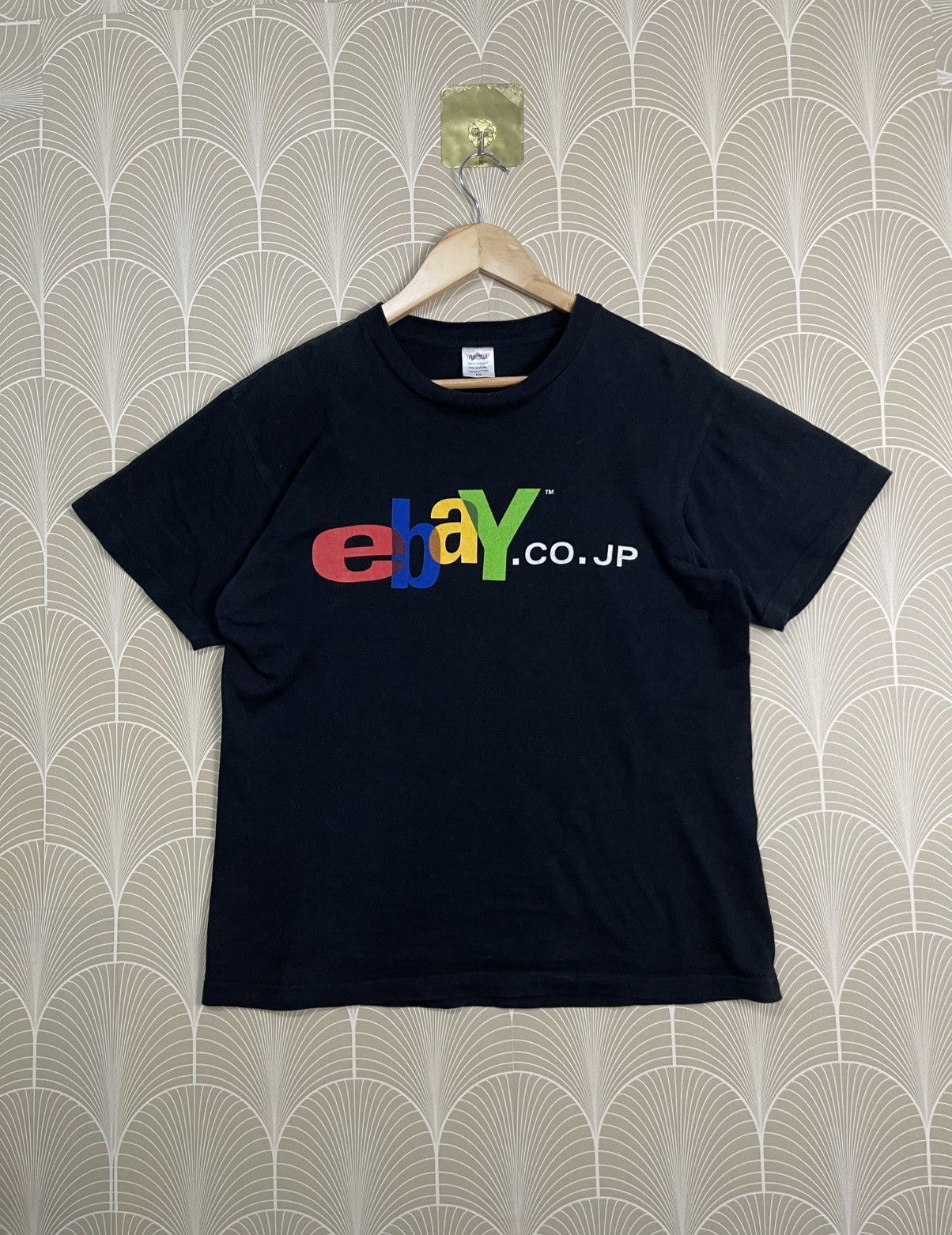 🐐VINTAGE JAPAN T SHIRT BIG LOGO