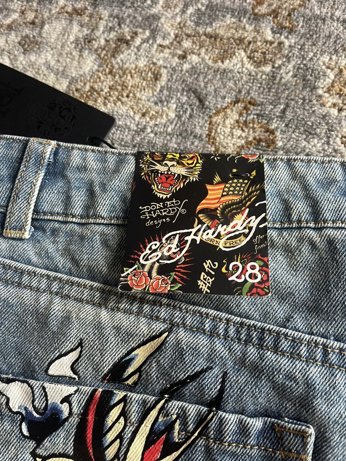 Ed Hardy BORN FREE MINI SHORTS Size 28" / US 6 / IT 42 - 3 Thumbnail