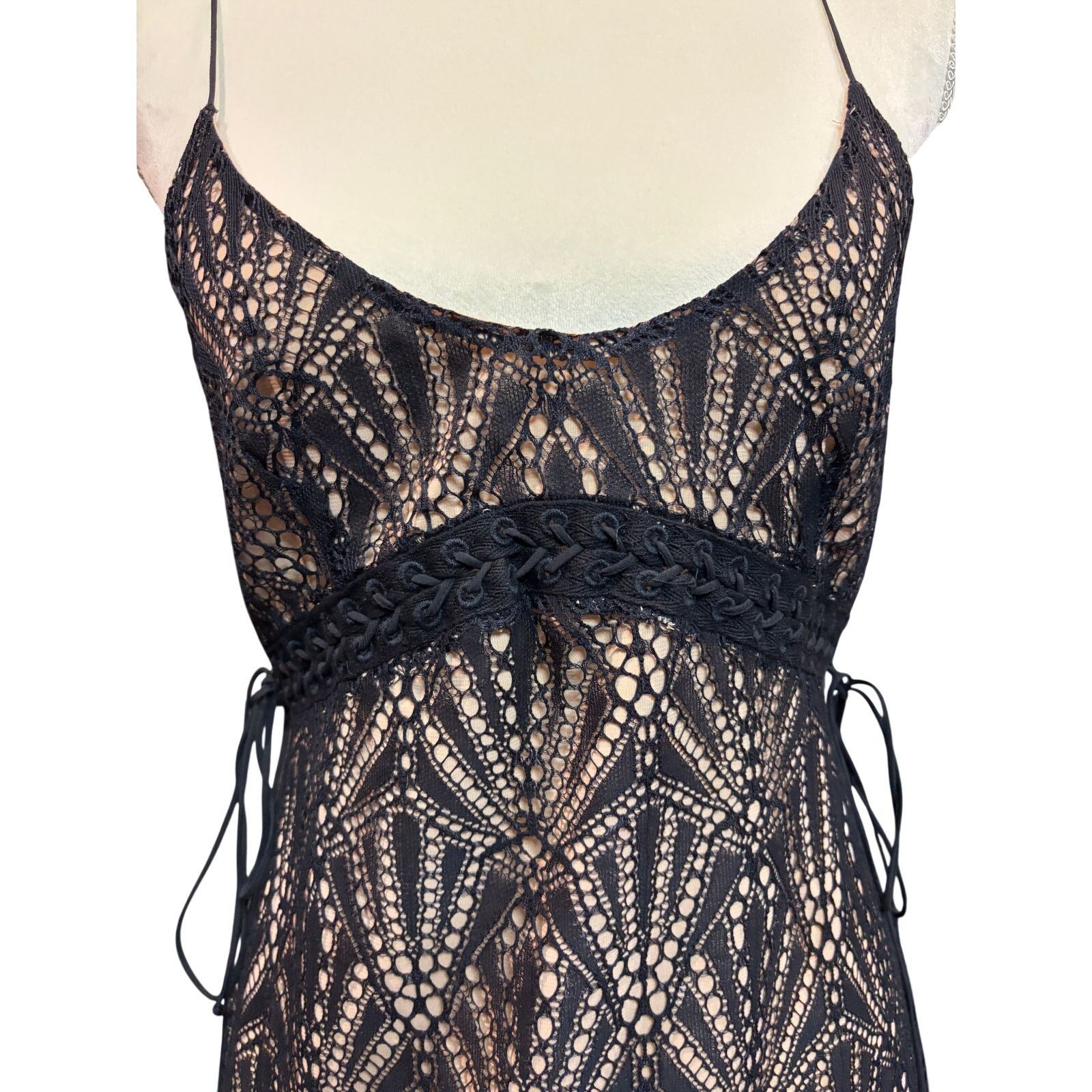 For Love & Lemons For Love and Lemons Black Lace Mini Dress Size L Size L / US 10 / IT 46 - 2 Thumbnail