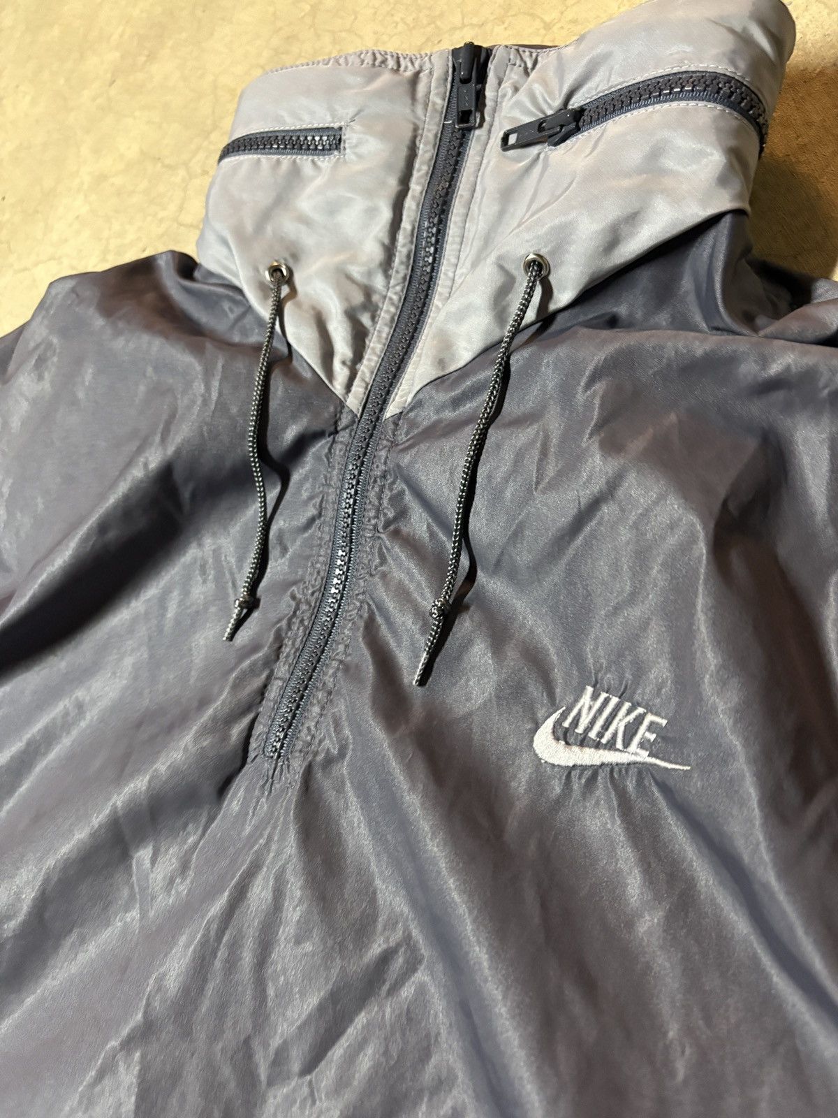 Nike VTG 80s Nike Blue Tag Quarter Zip Windbreaker Silver Gray Size US M / EU 48-50 / 2 - 2 Thumbnail